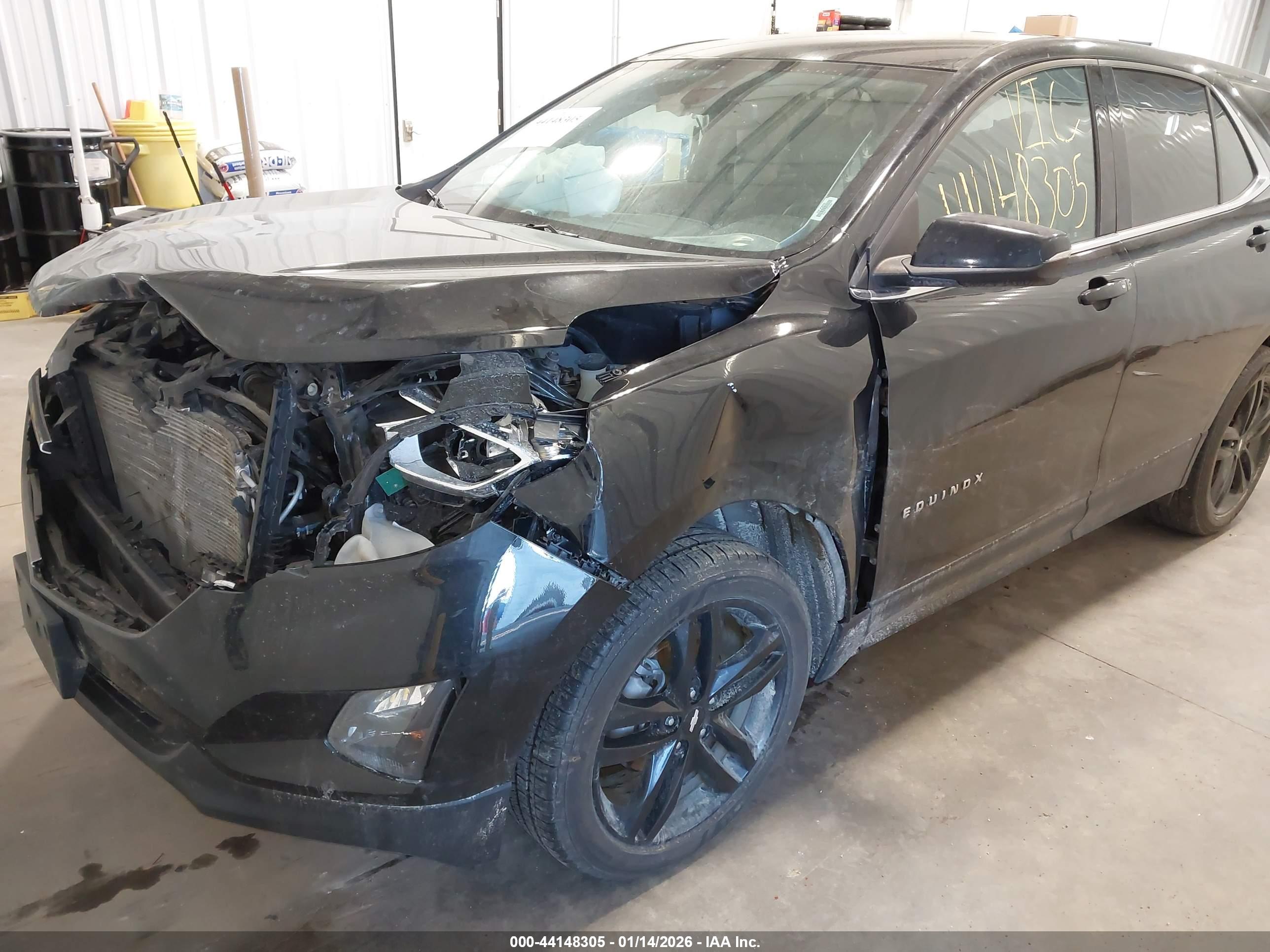 CHEVROLET EQUINOX image 2