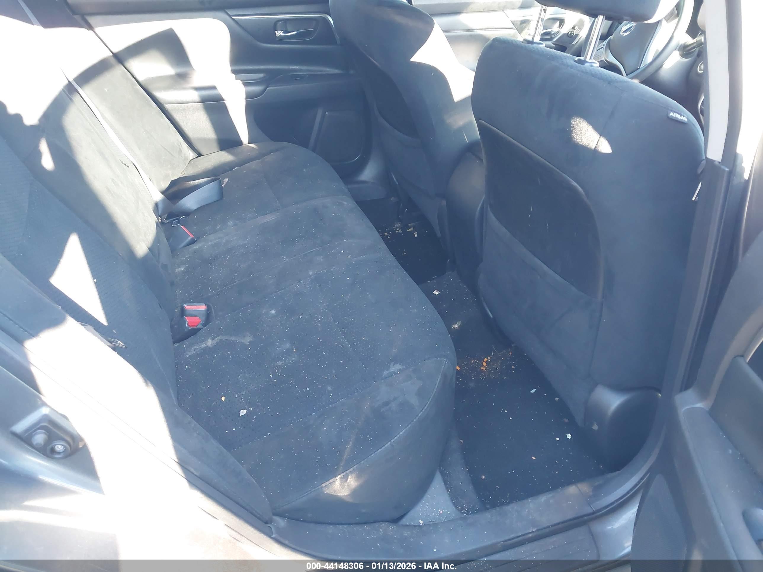 NISSAN ALTIMA image 8