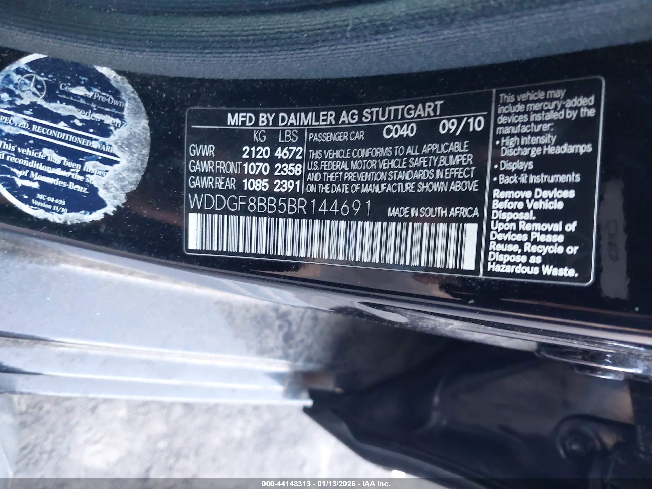 MERCEDES-BENZ C image 9
