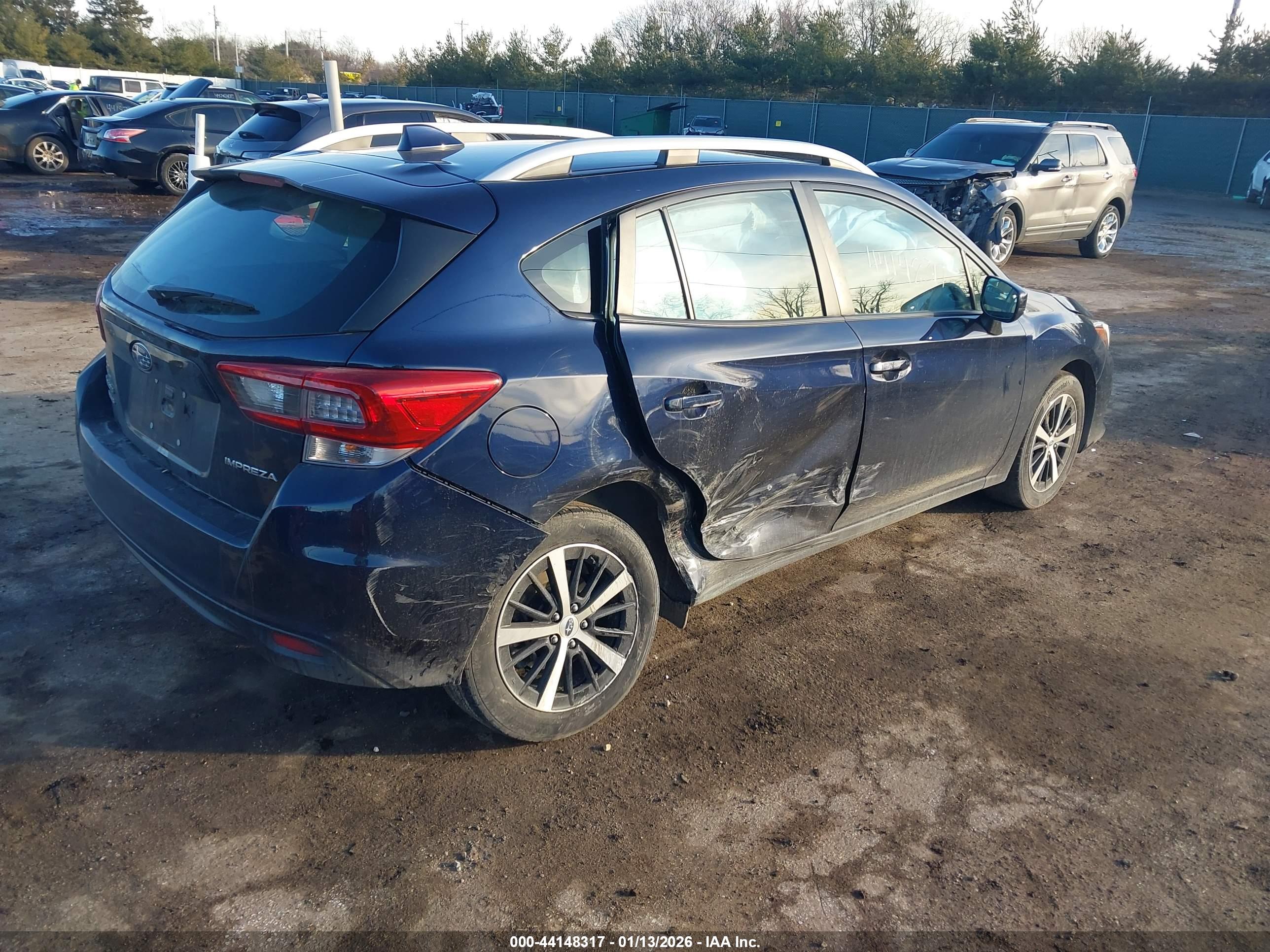 SUBARU IMPREZA image 4