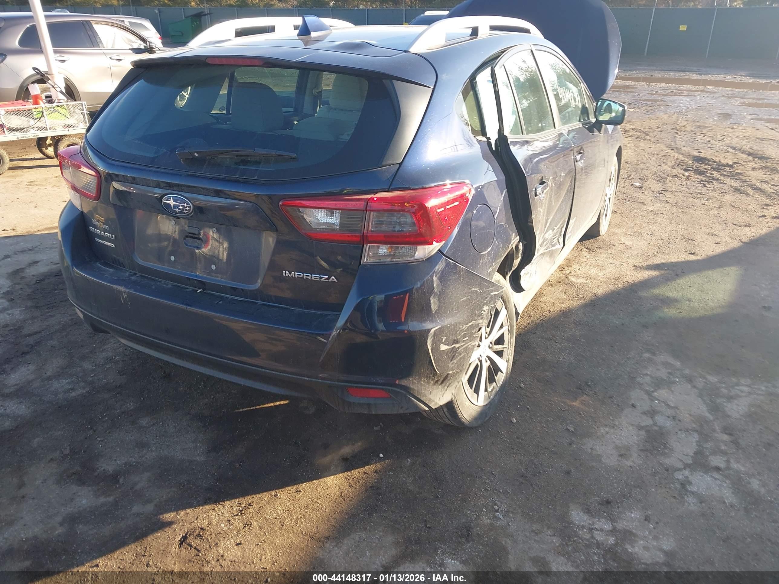 SUBARU IMPREZA image 6