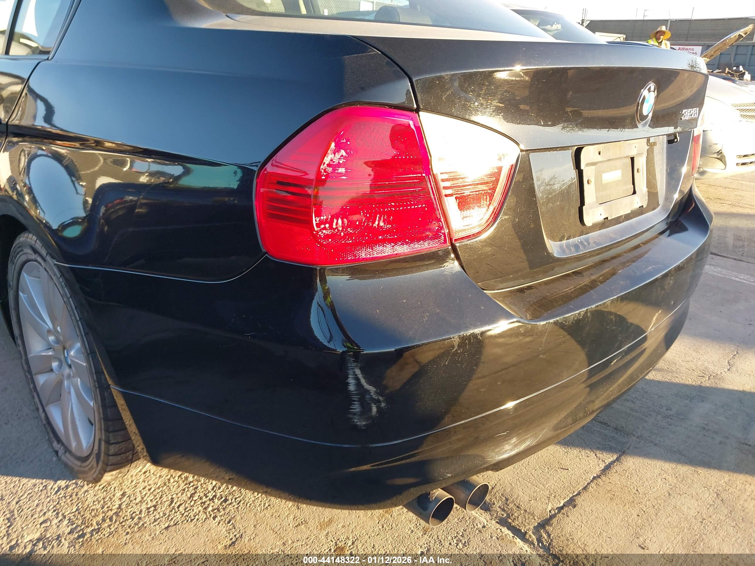 BMW 328I image 6