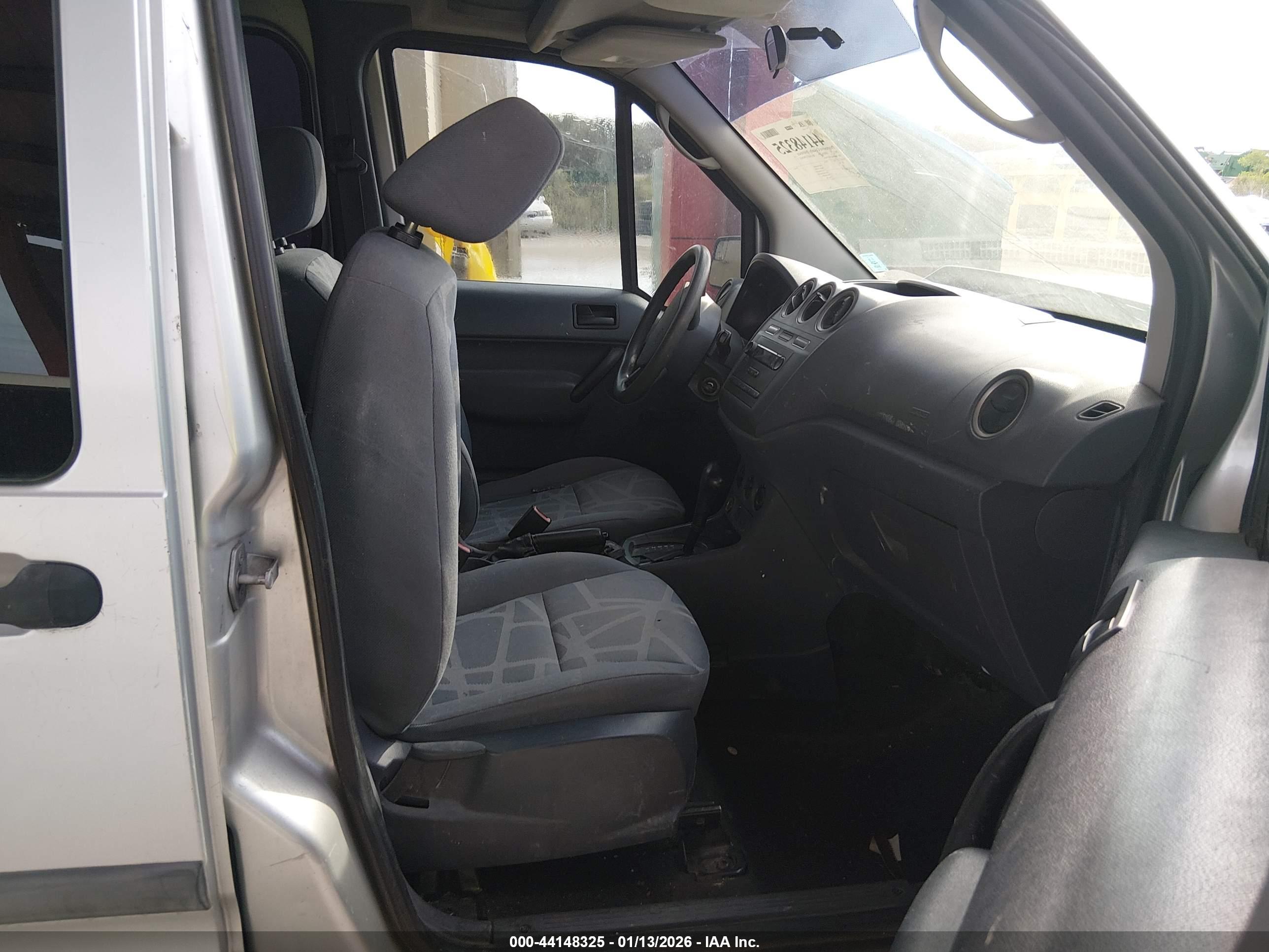 FORD TRANSIT image 5