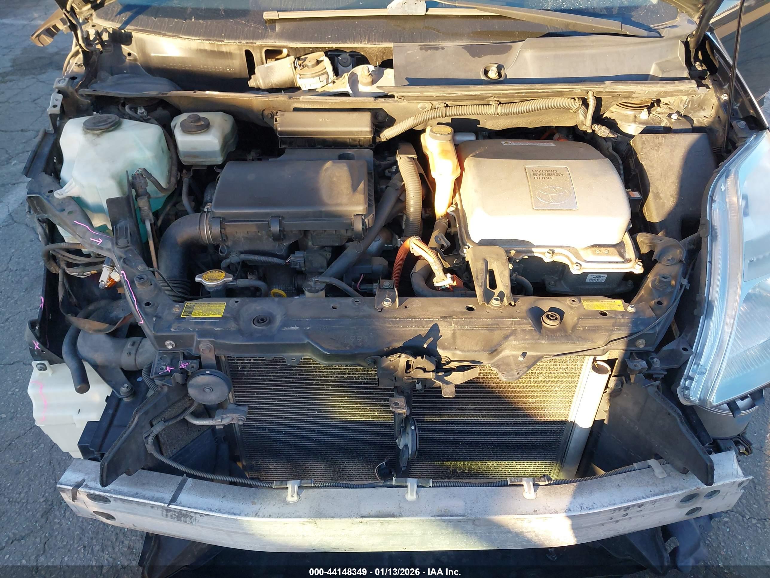 TOYOTA PRIUS image 10