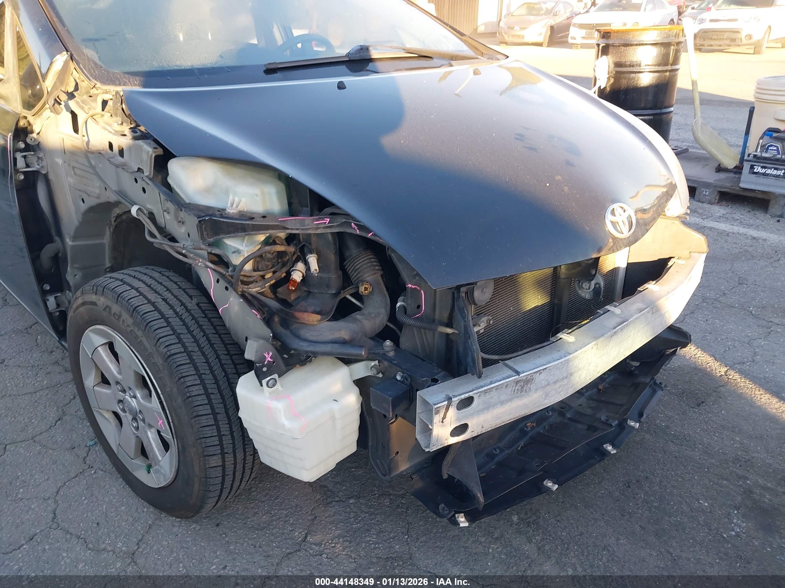 TOYOTA PRIUS image 6