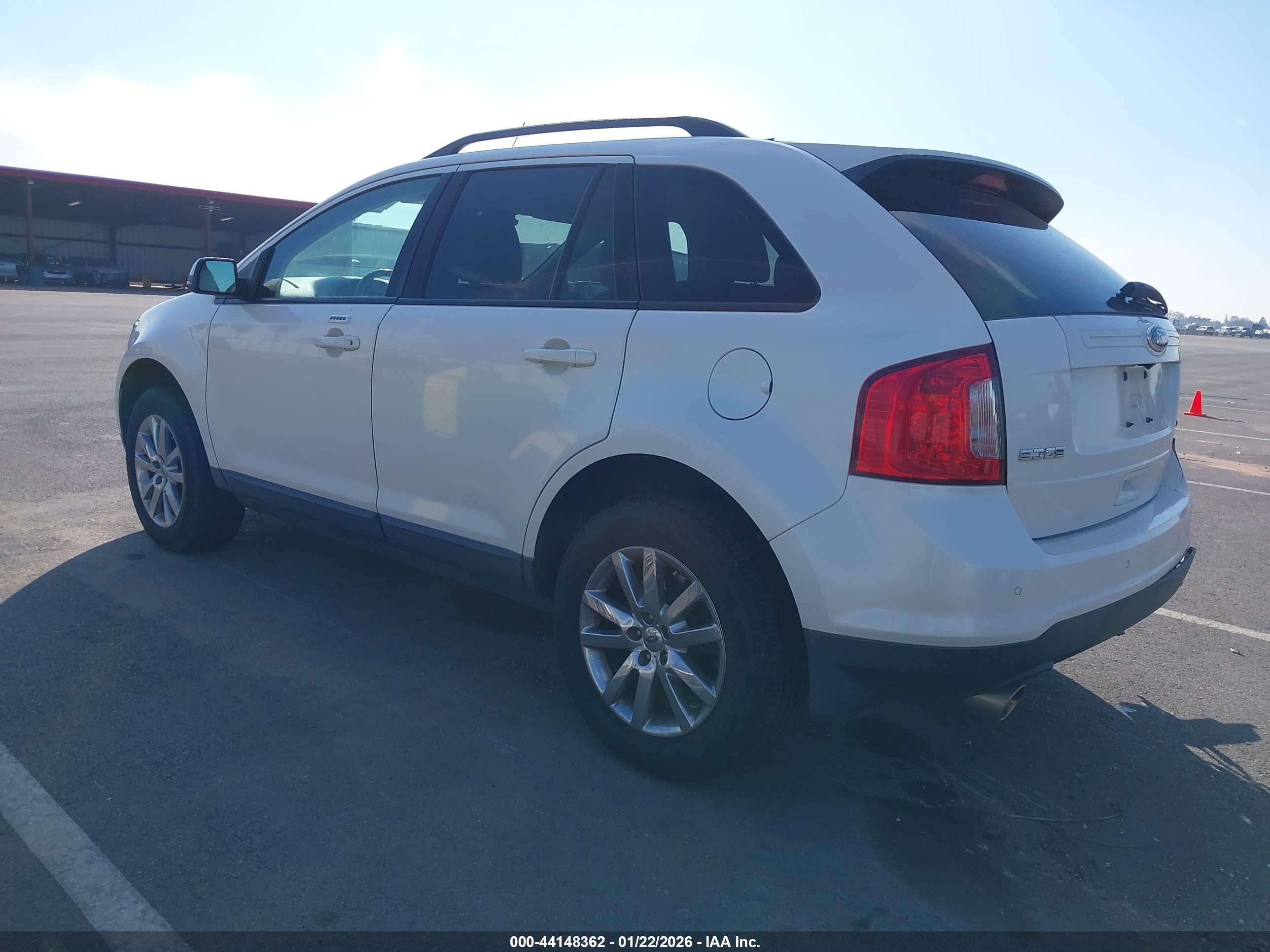 FORD EDGE image 3