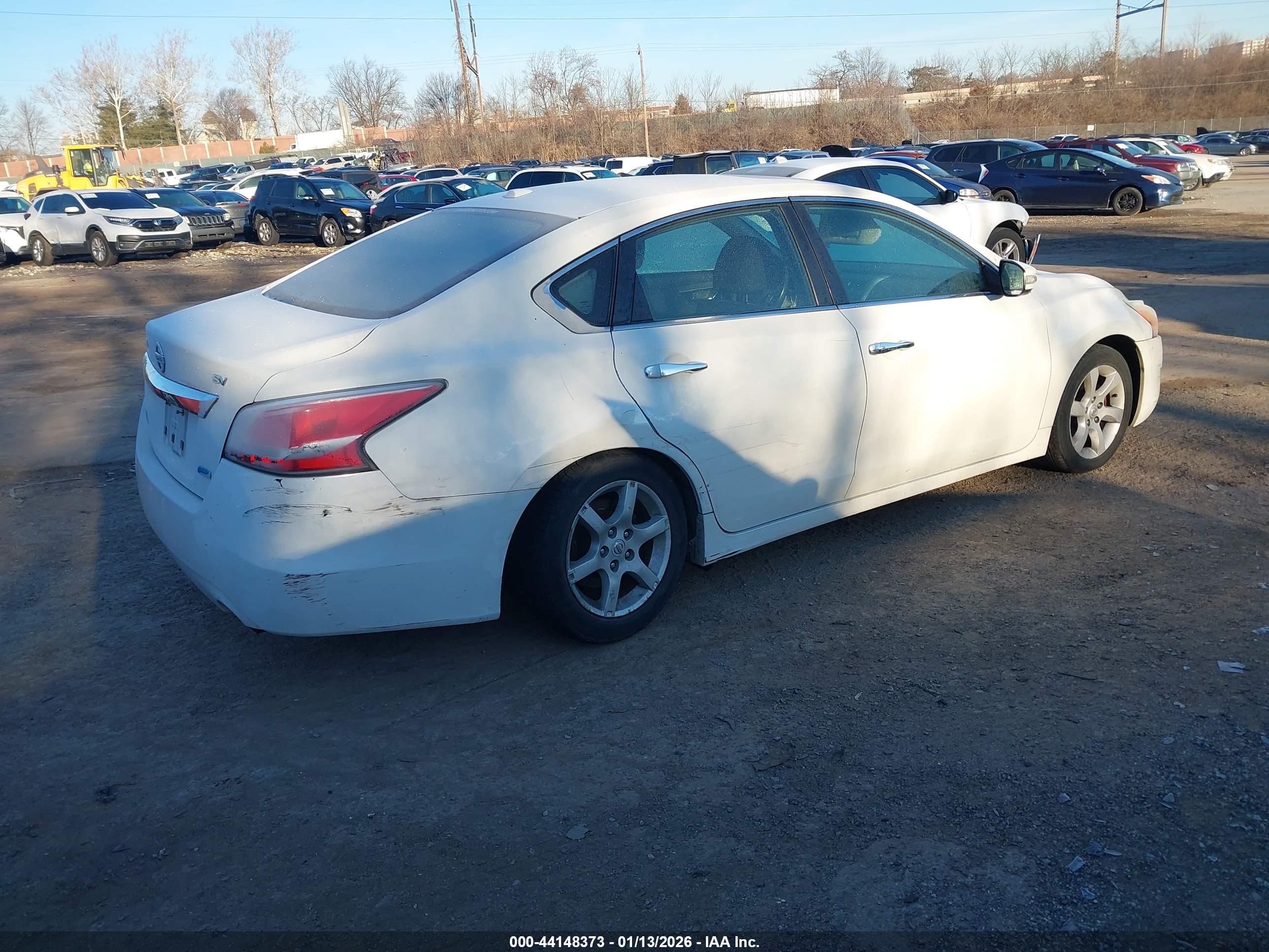 NISSAN ALTIMA image 4