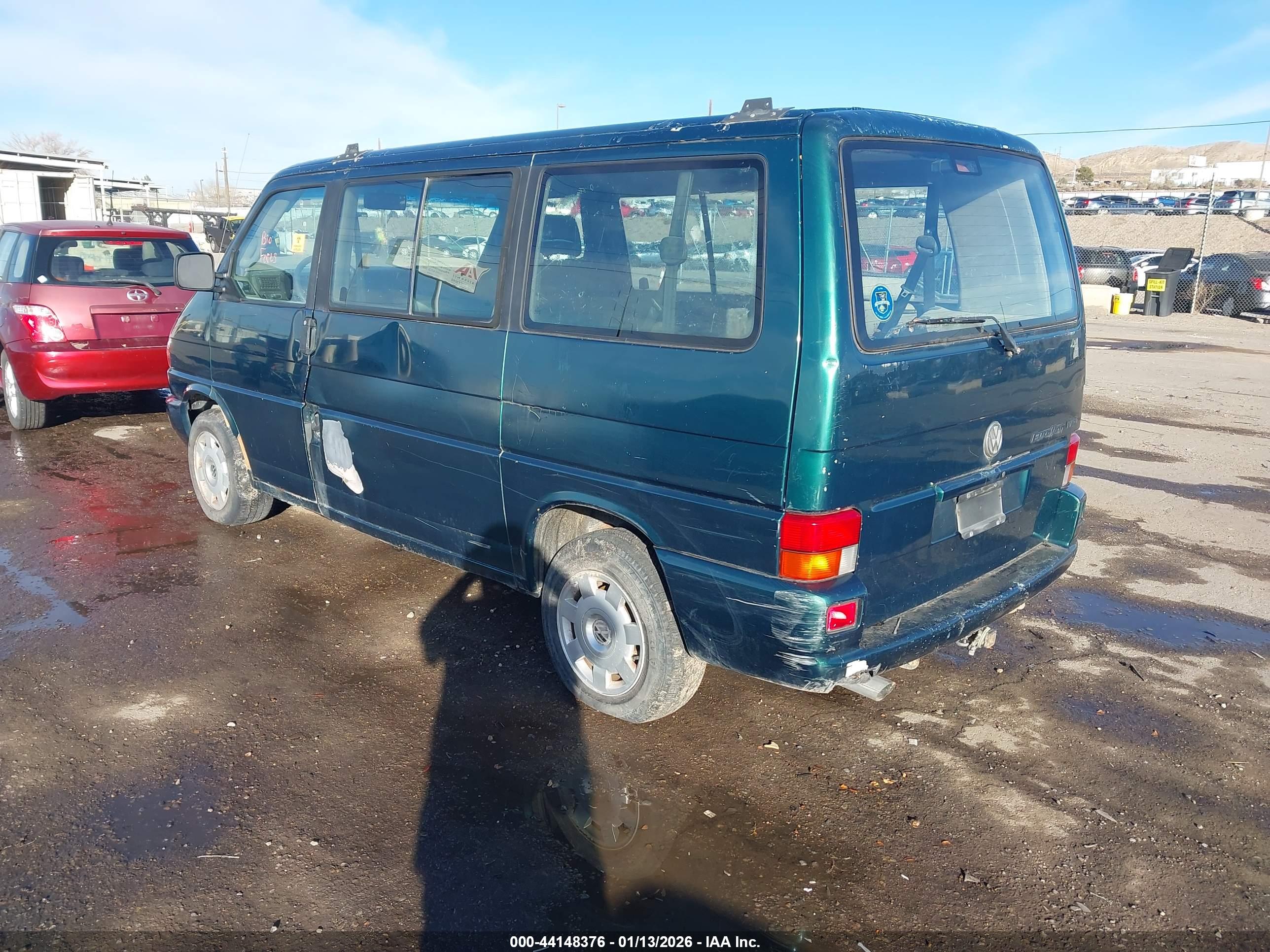 VOLKSWAGEN EUROVAN image 3