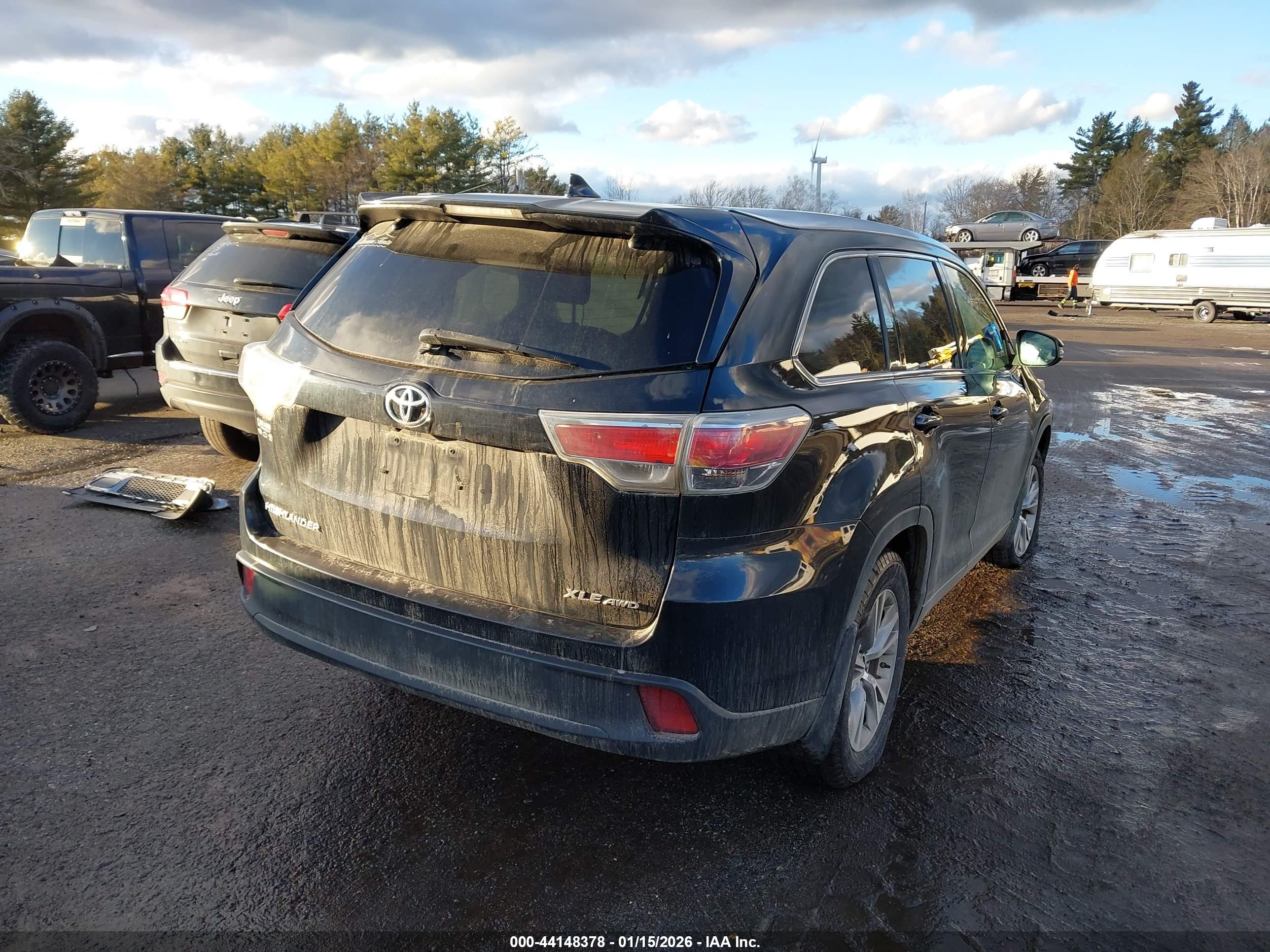 TOYOTA HIGHLANDER image 4