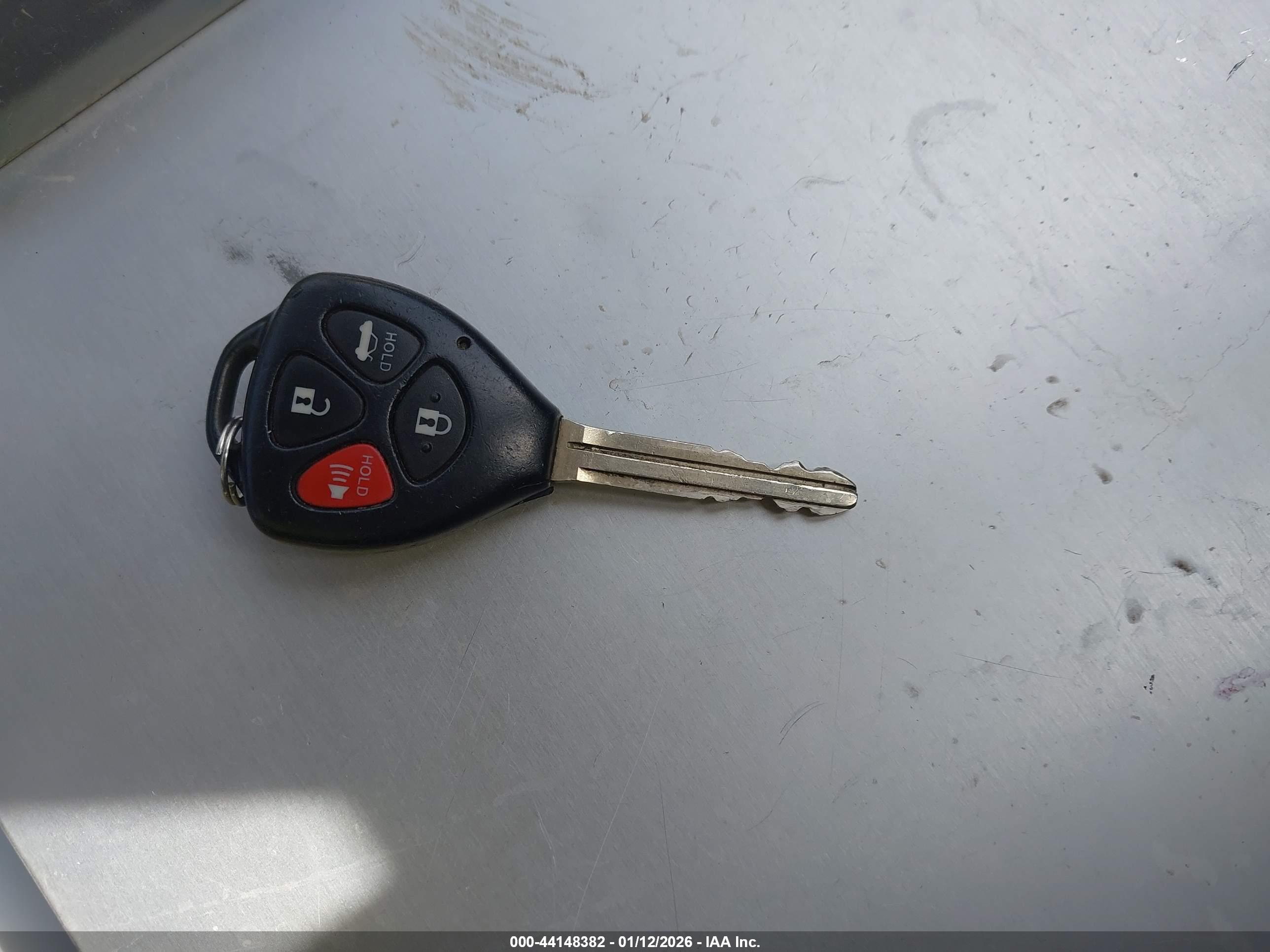 TOYOTA COROLLA image 11