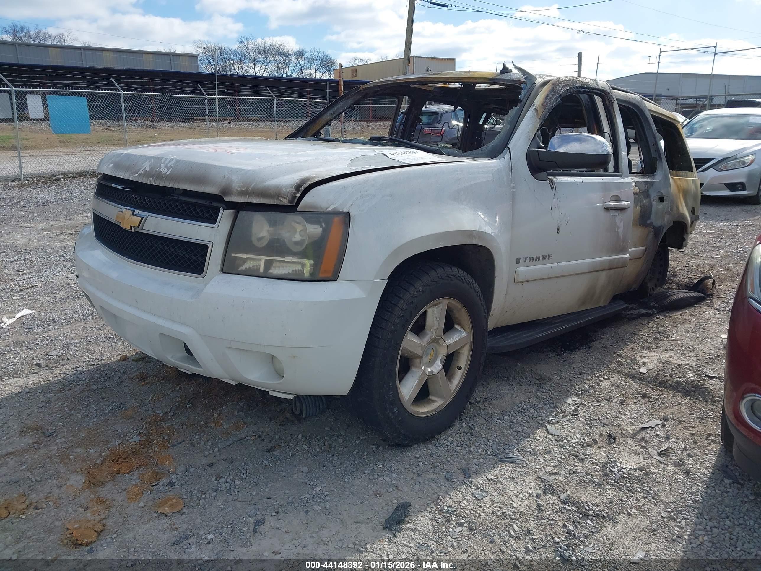 CHEVROLET TAHOE image 2