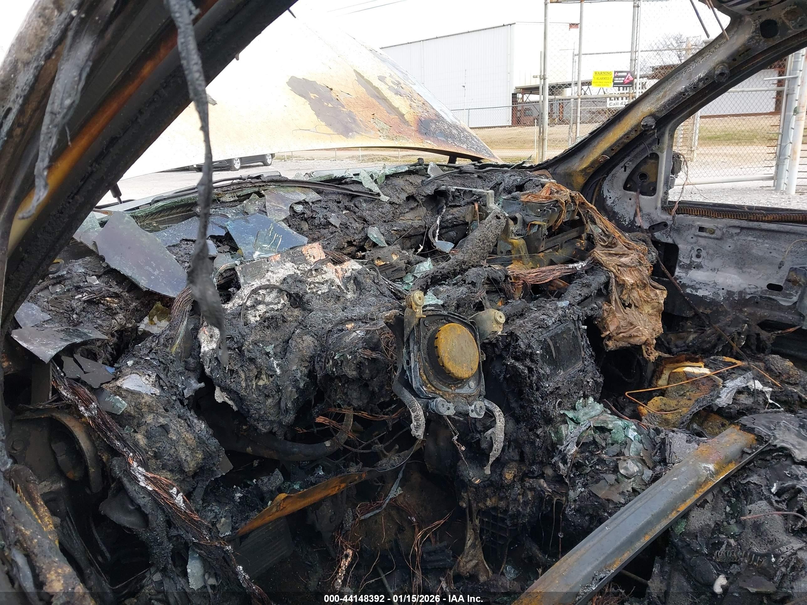 CHEVROLET TAHOE image 7