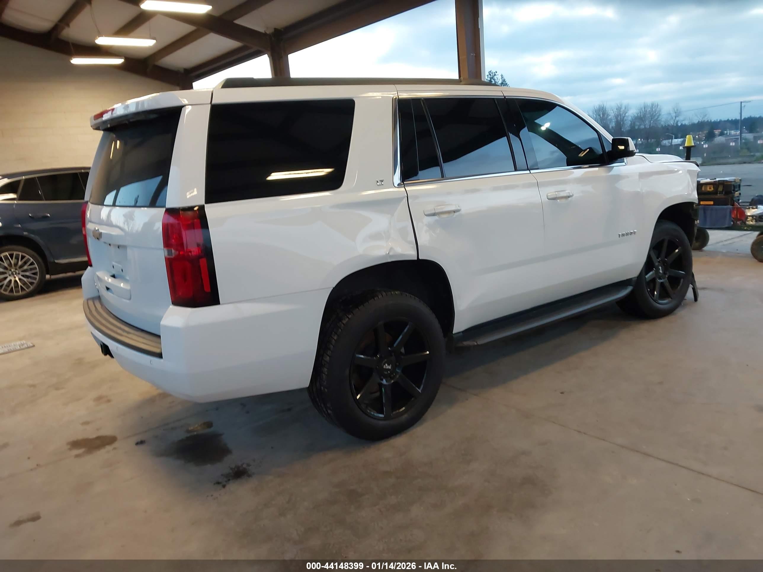 CHEVROLET TAHOE image 4
