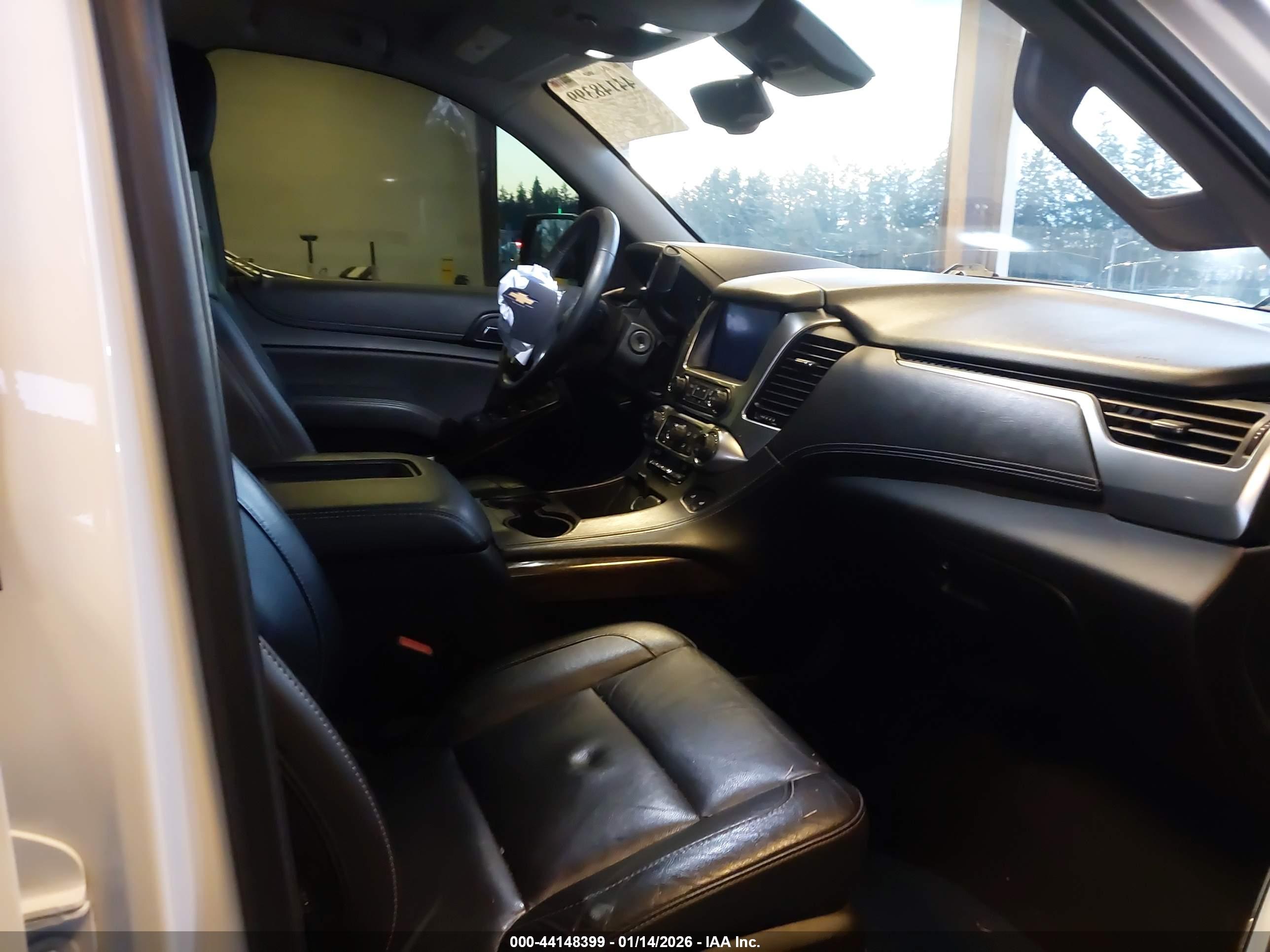 CHEVROLET TAHOE image 5