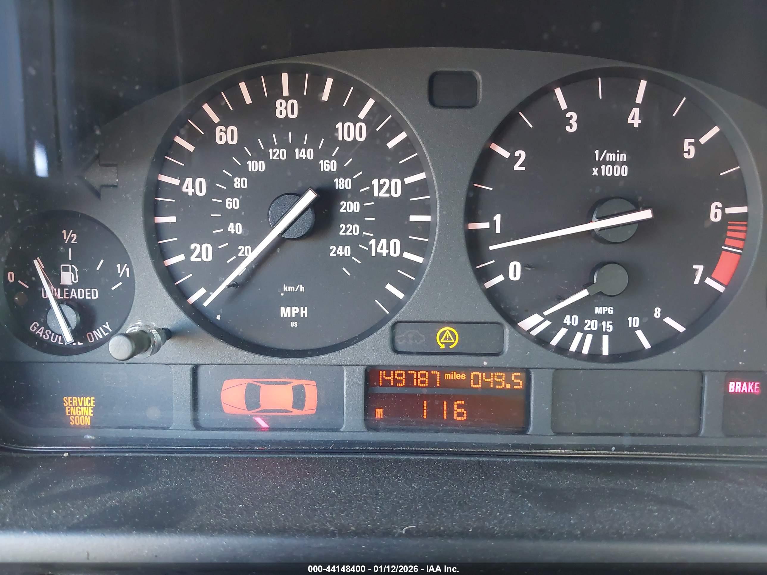 BMW 525I image 7