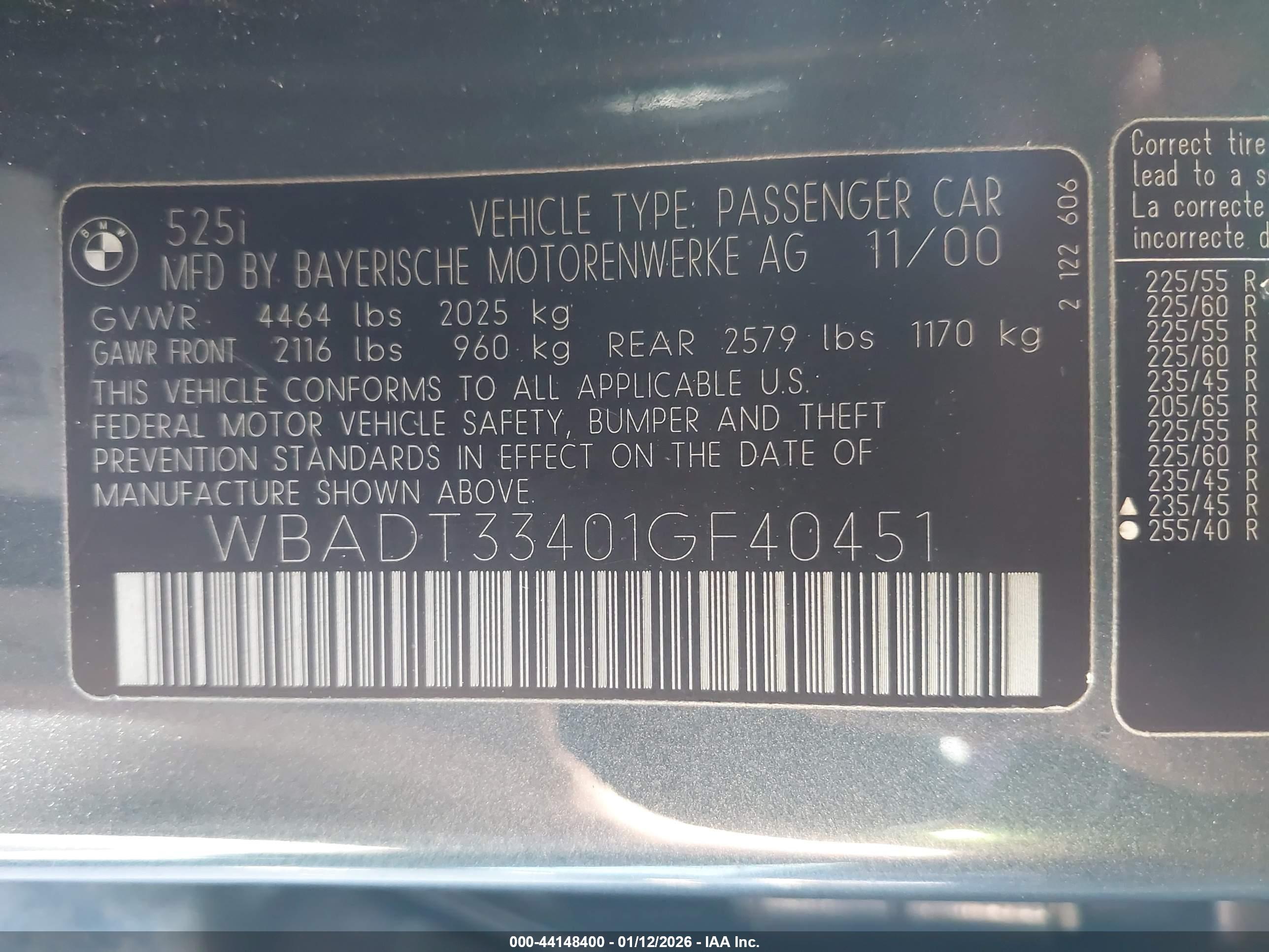 BMW 525I image 9