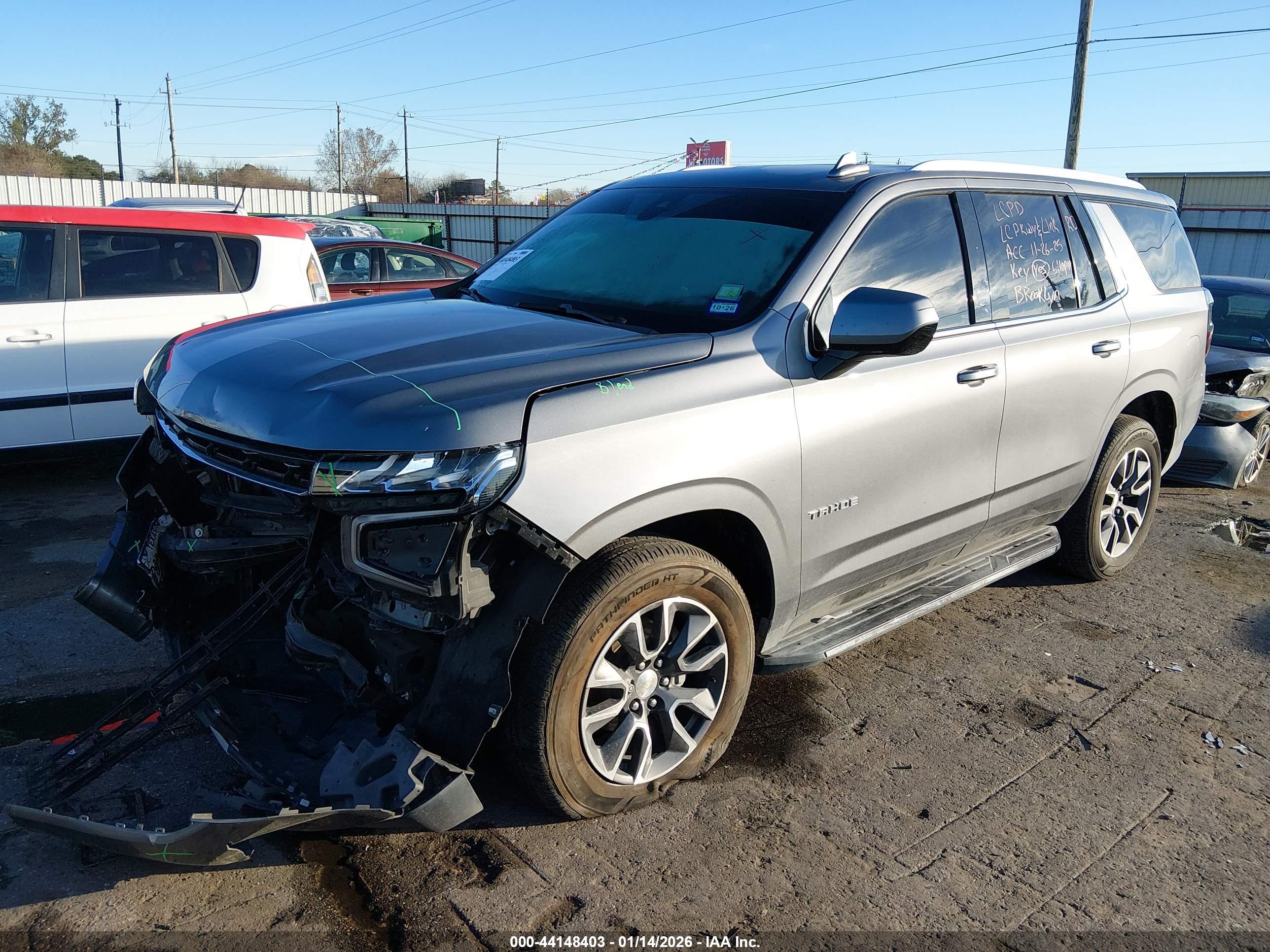 CHEVROLET TAHOE image 2