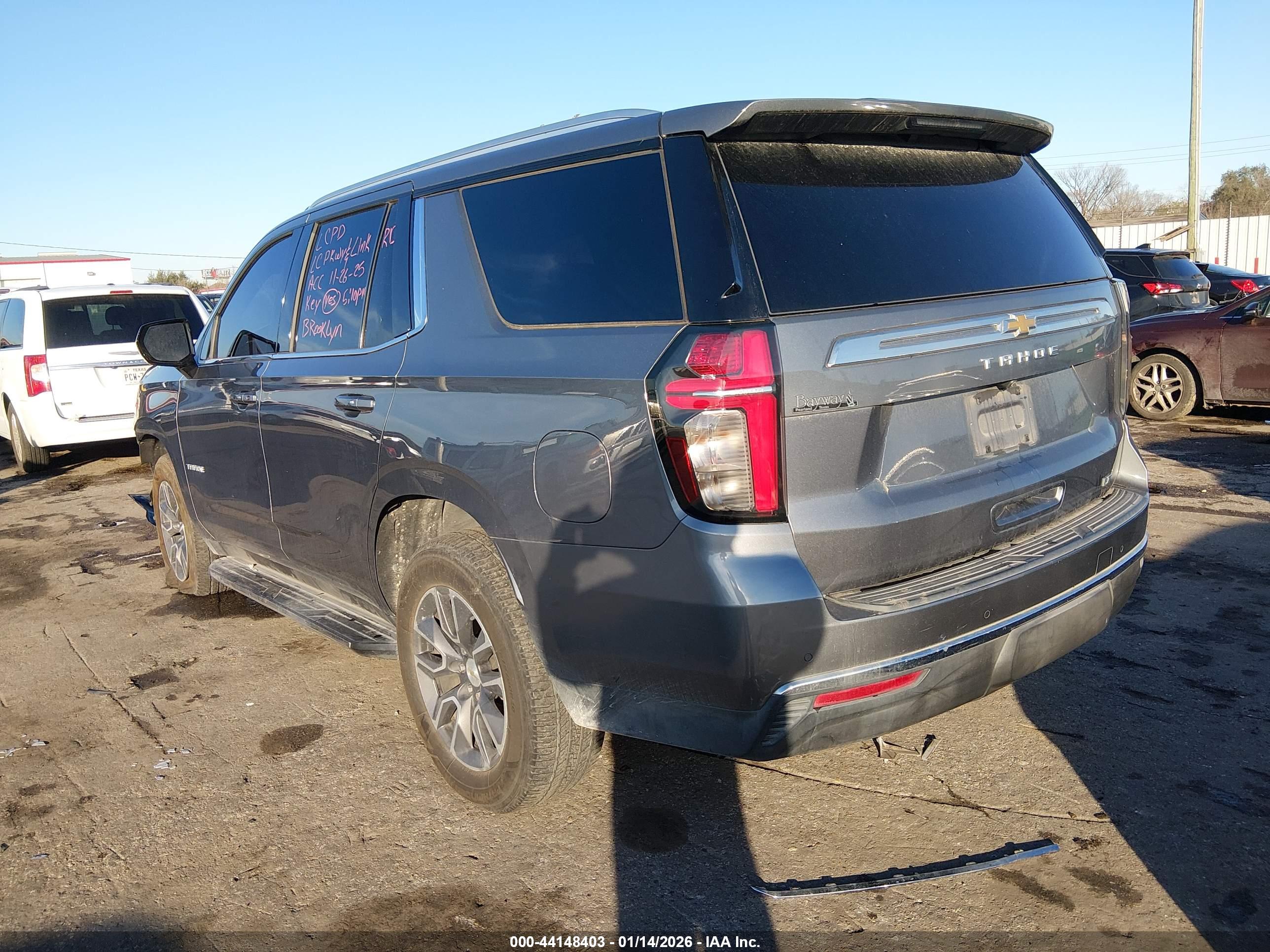 CHEVROLET TAHOE image 3