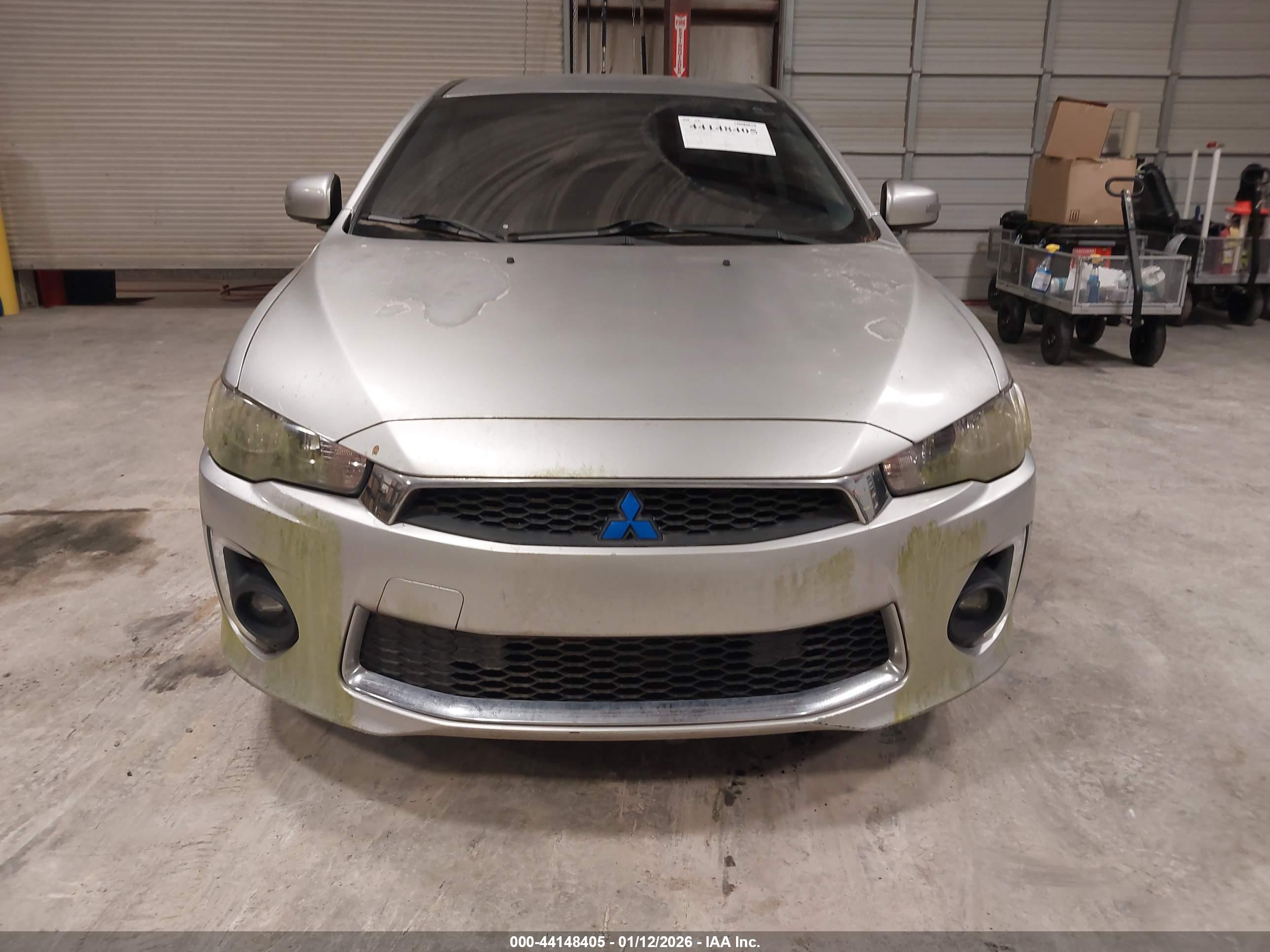 MITSUBISHI LANCER image 6