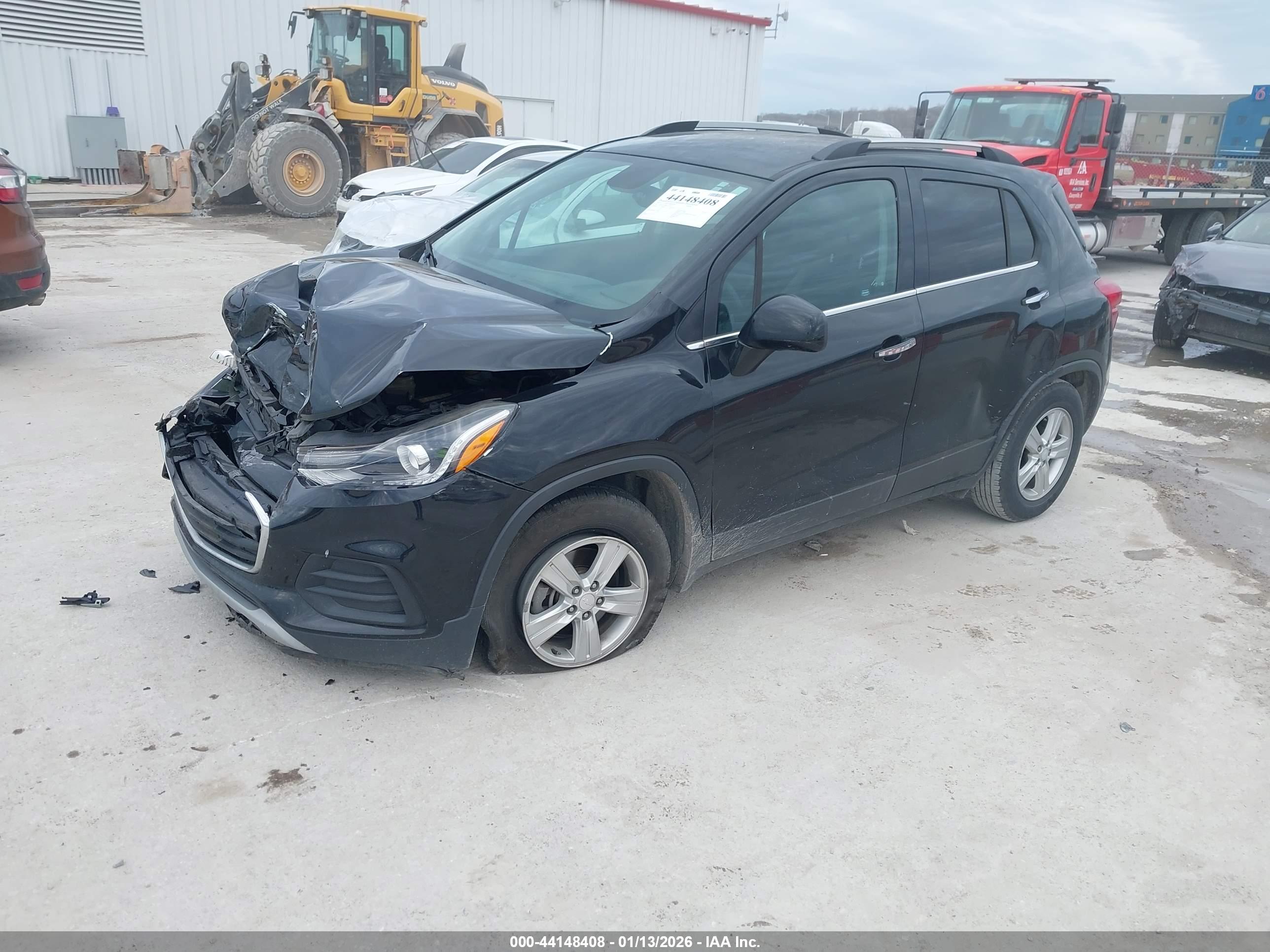CHEVROLET TRAX image 2