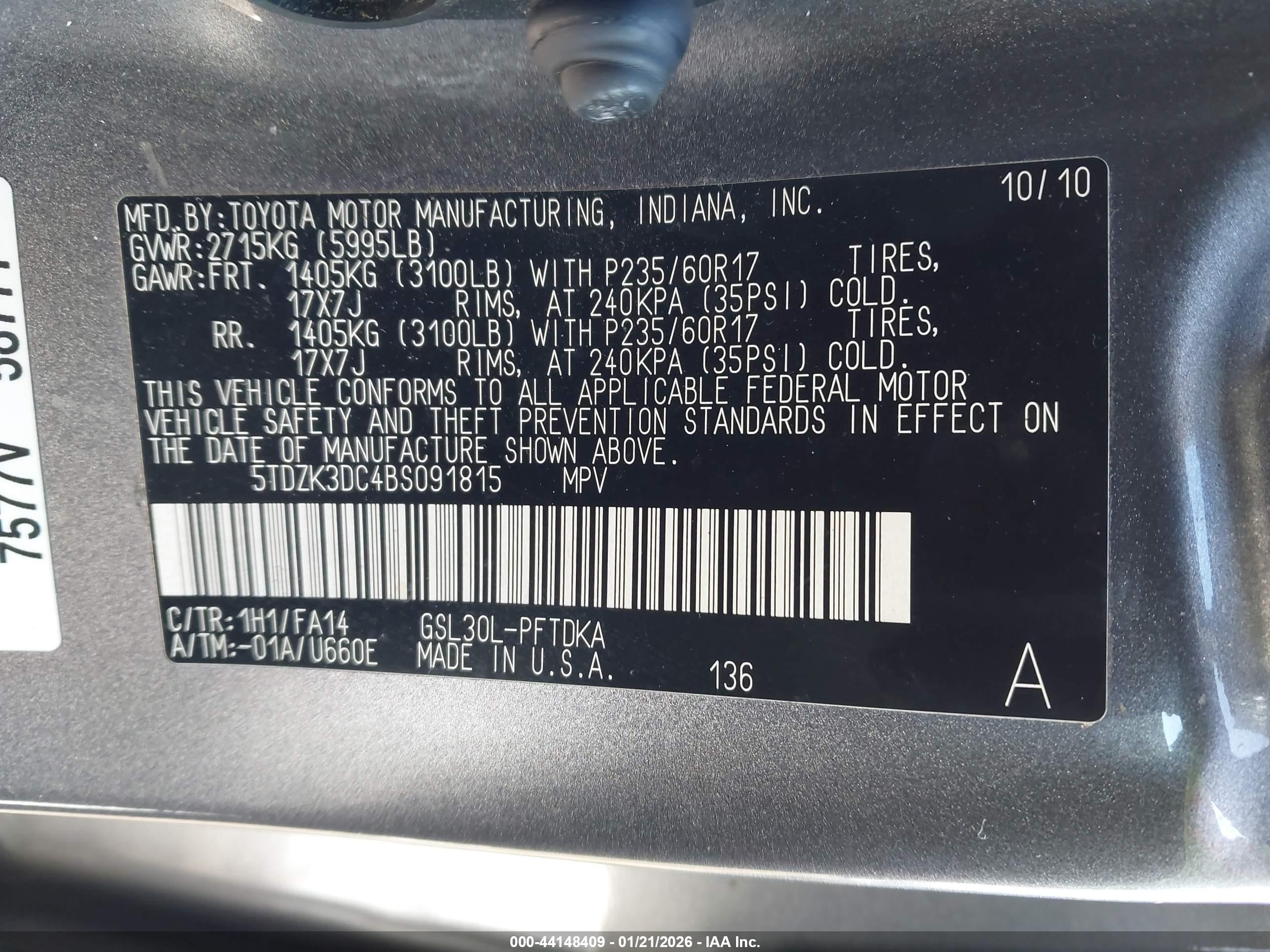 TOYOTA SIENNA image 9