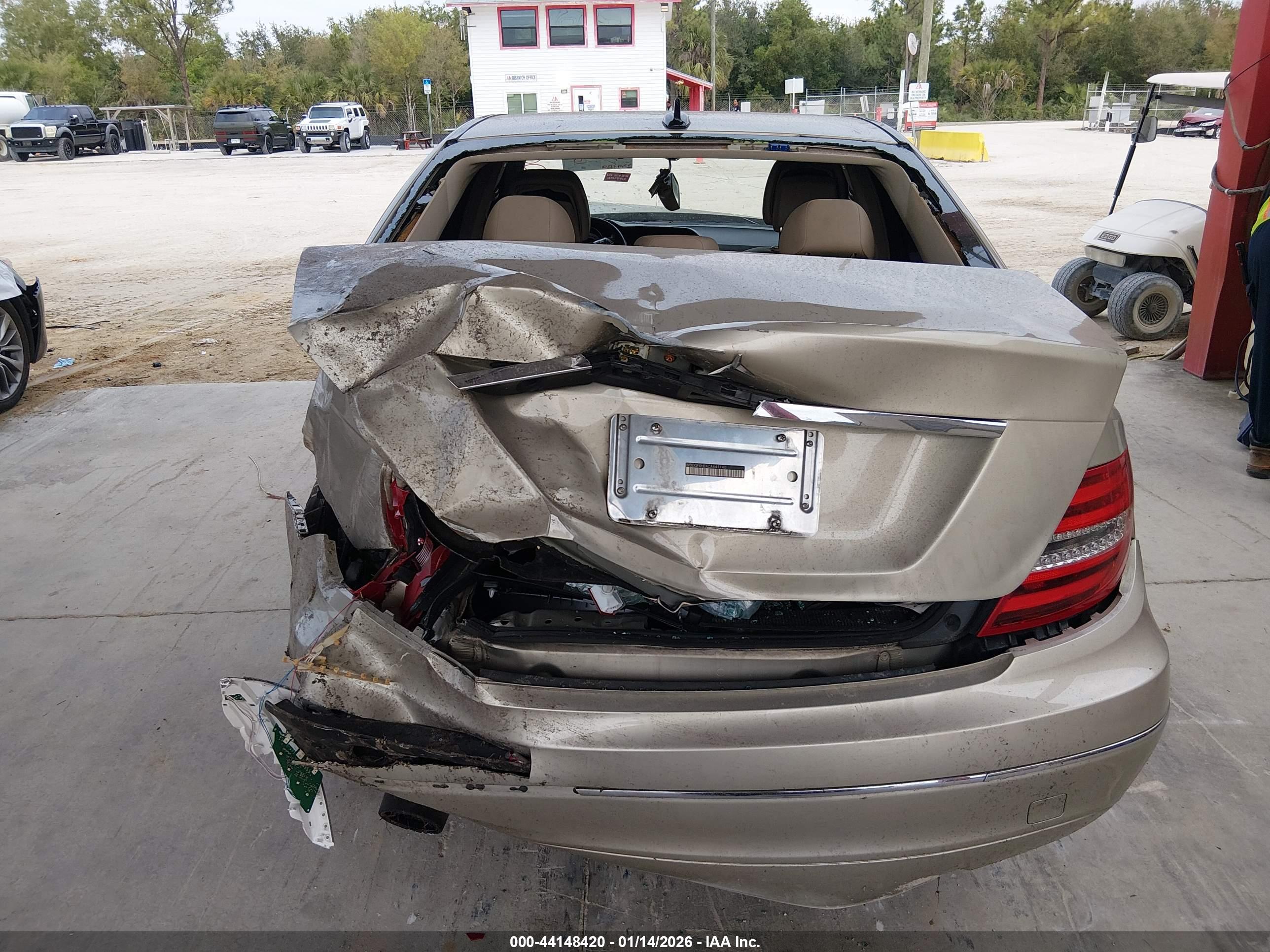 MERCEDES-BENZ C image 6