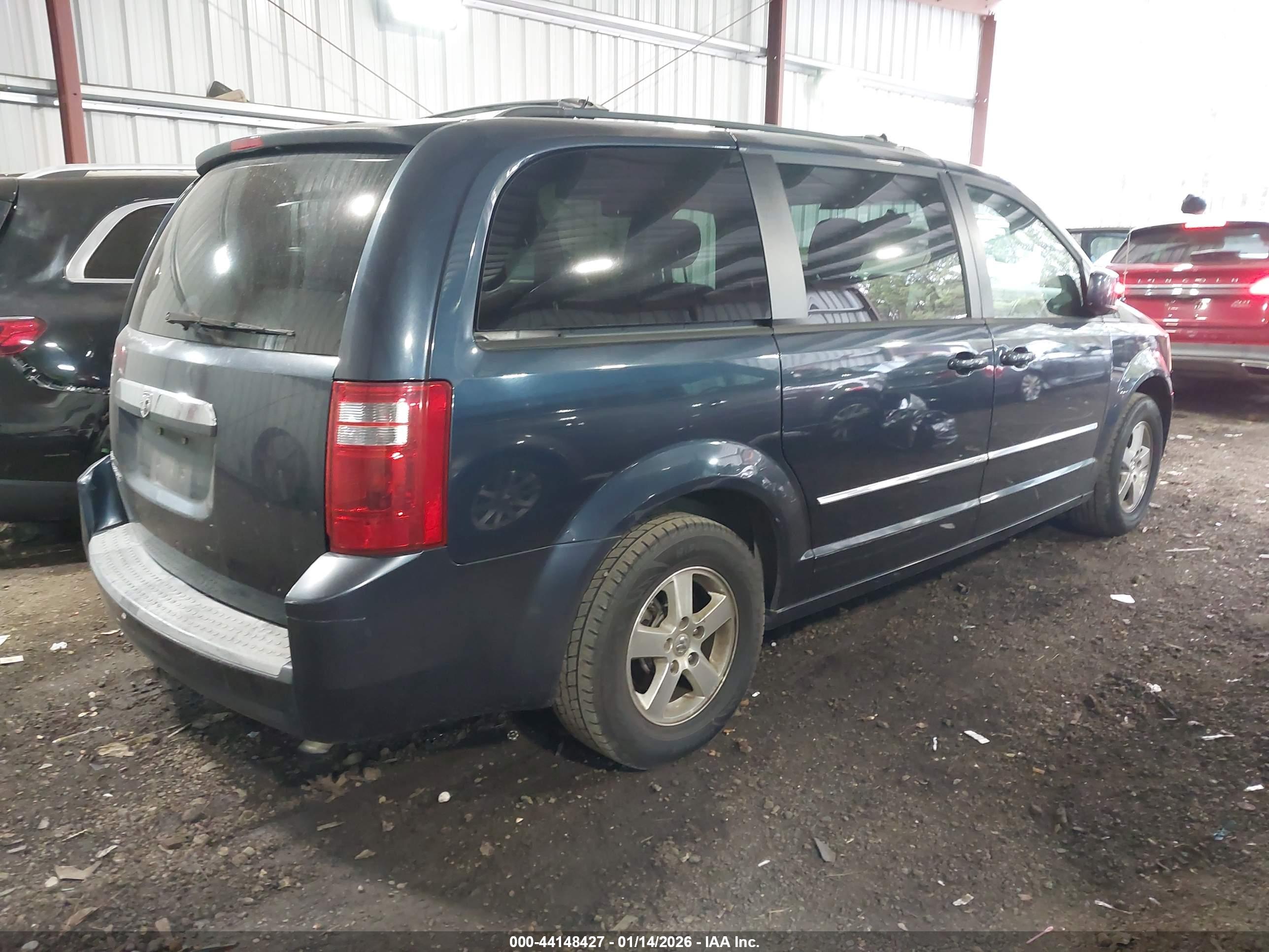 DODGE GRAND image 4