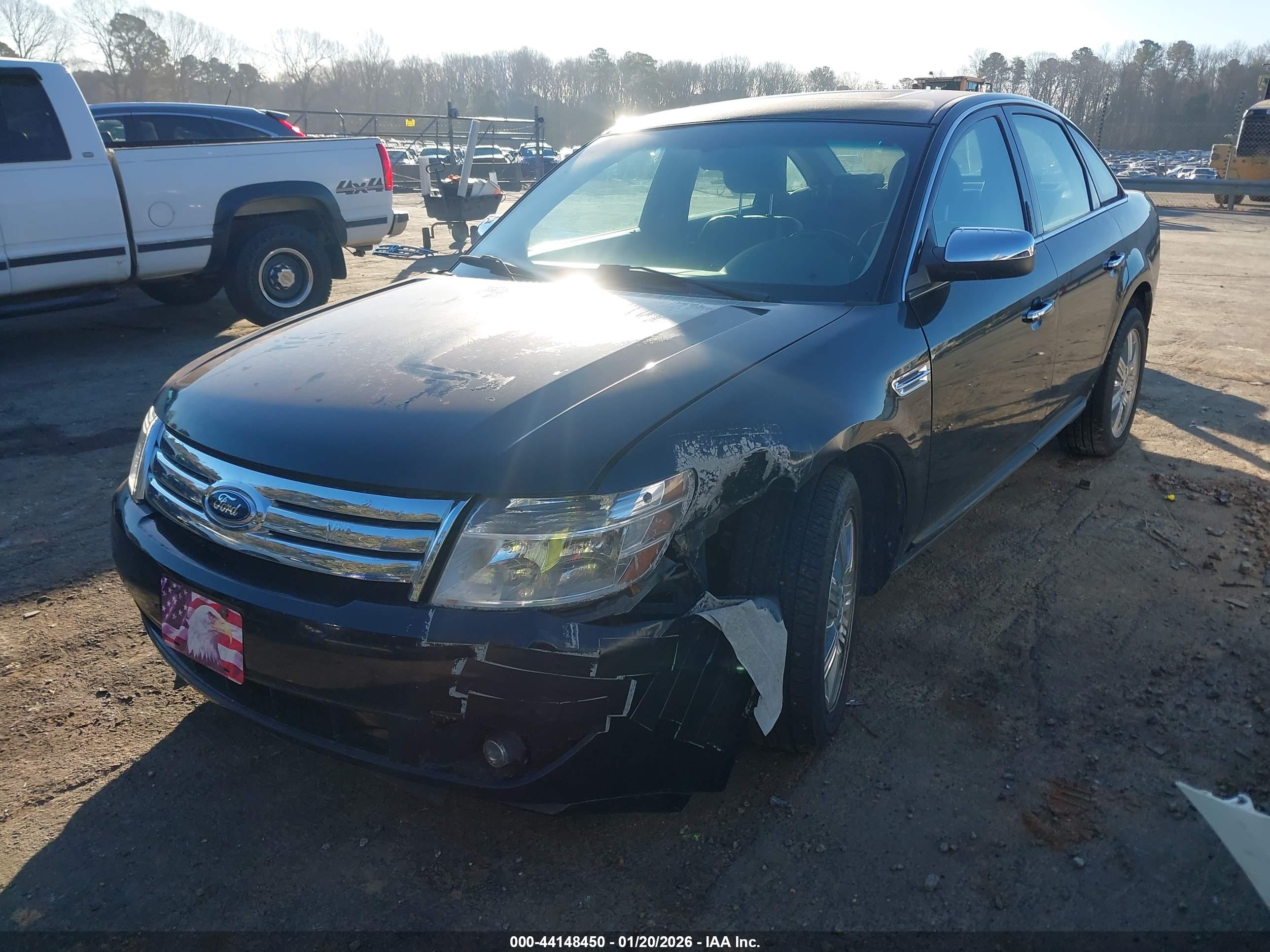 FORD TAURUS image 2