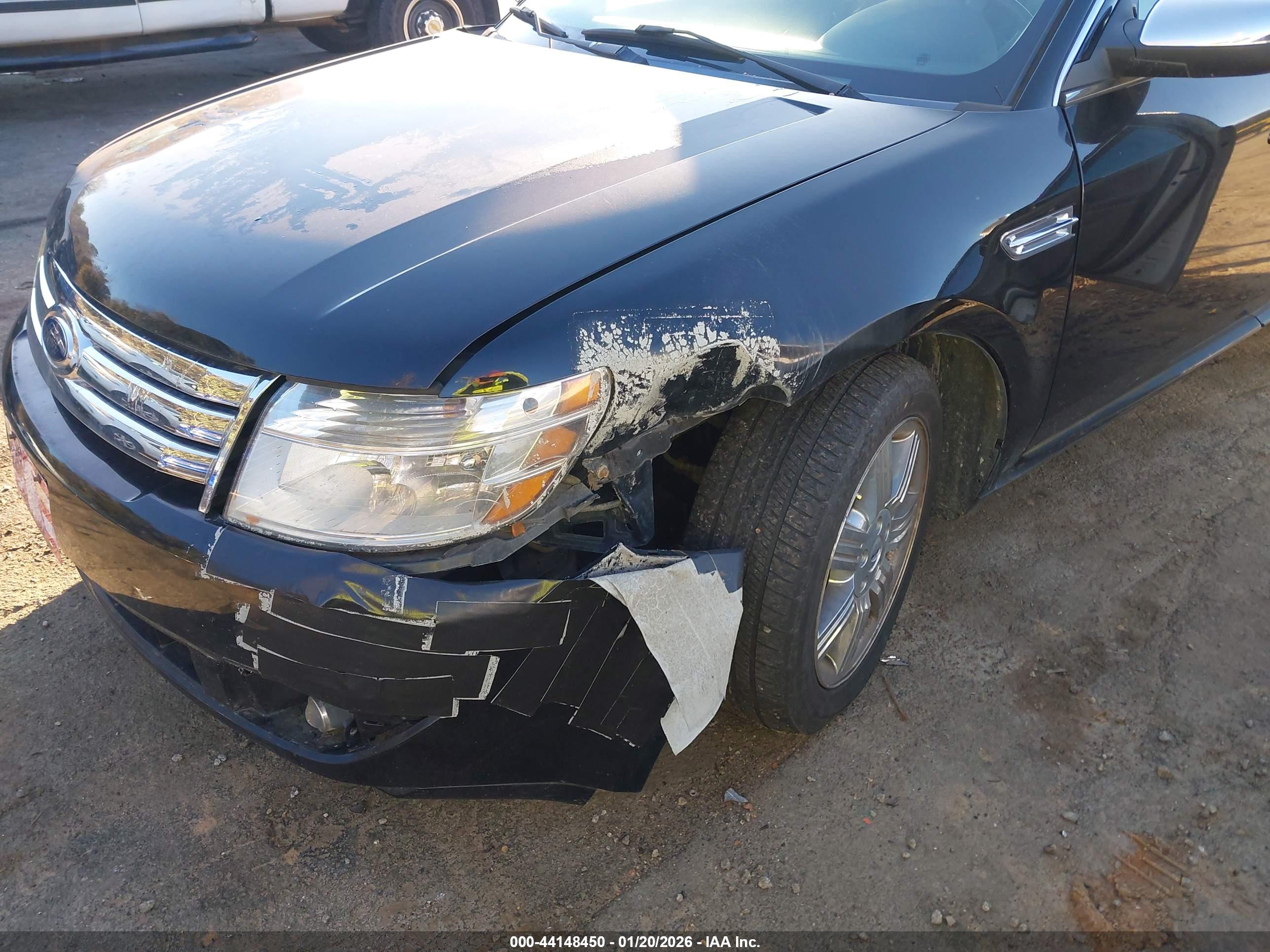 FORD TAURUS image 6