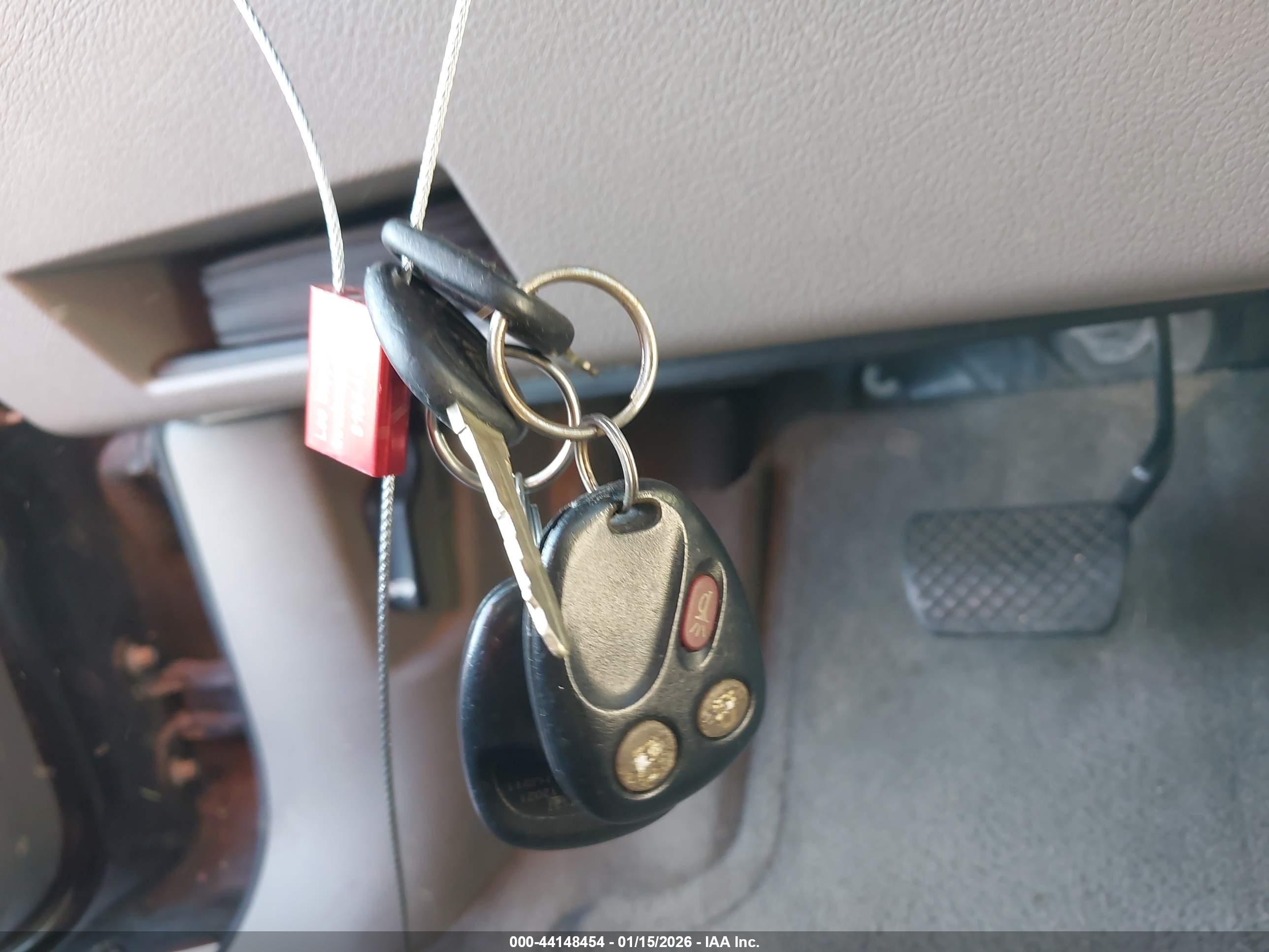 SATURN VUE image 11
