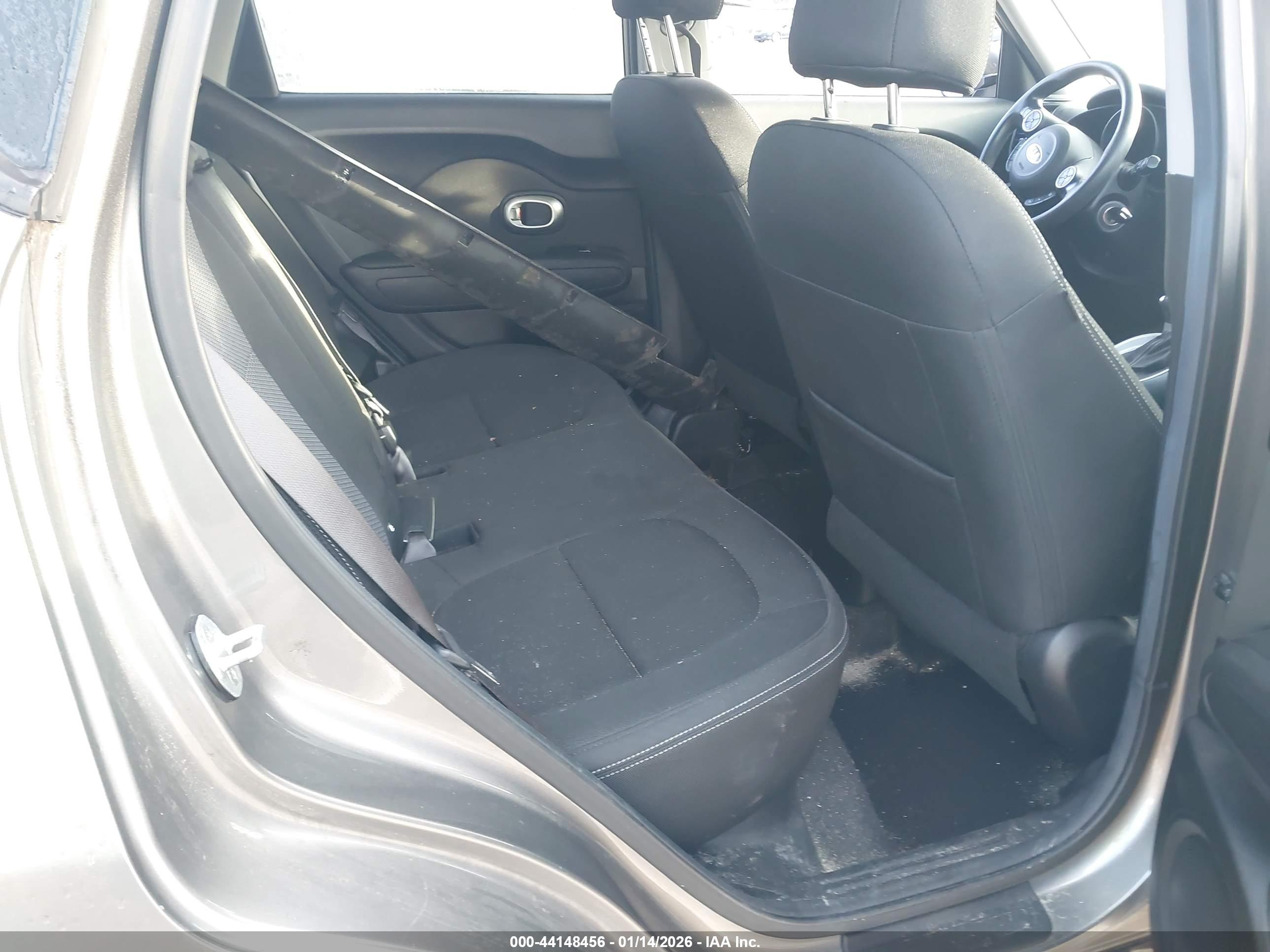 KIA SOUL image 8