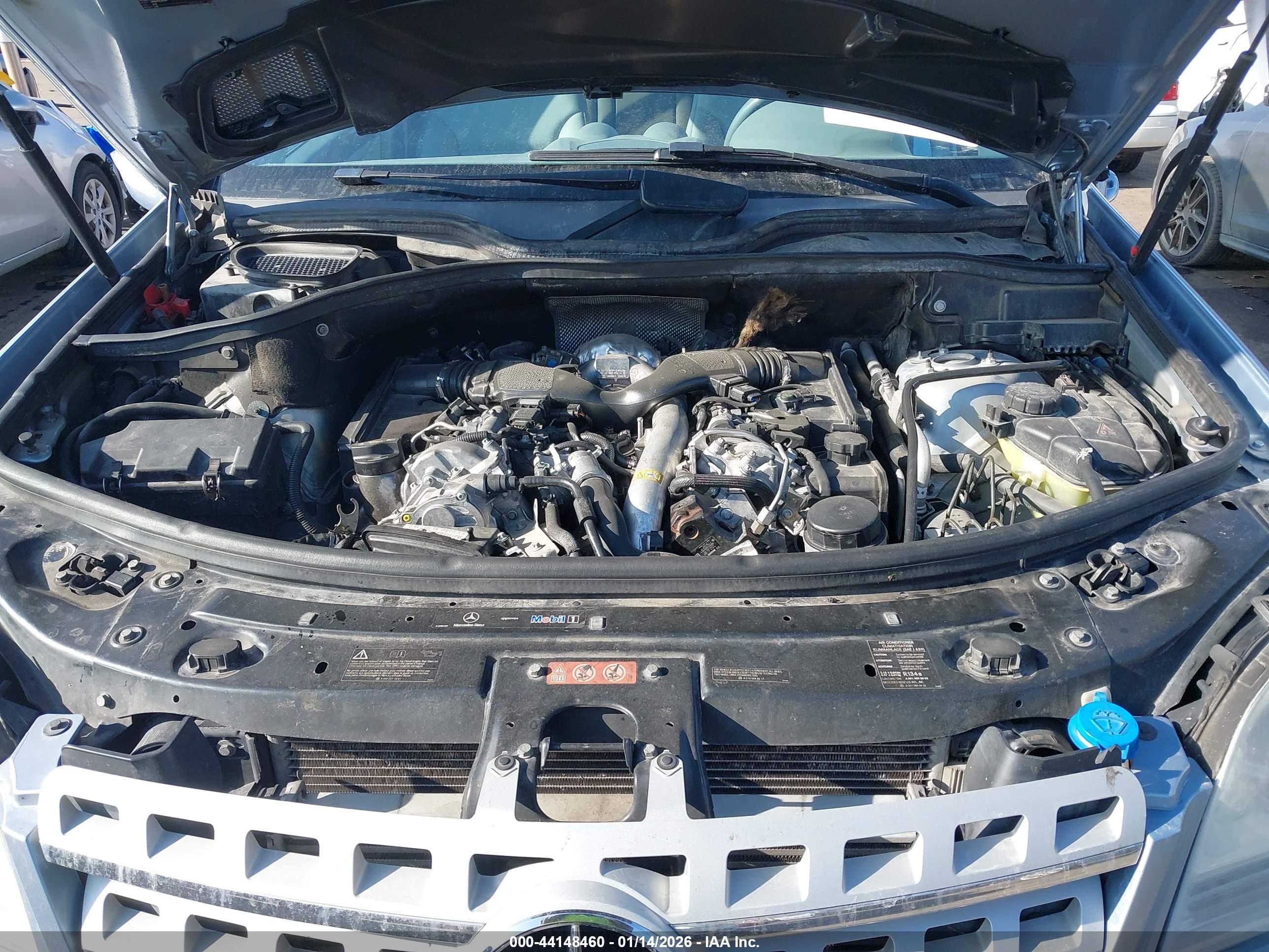 MERCEDES-BENZ ML image 10