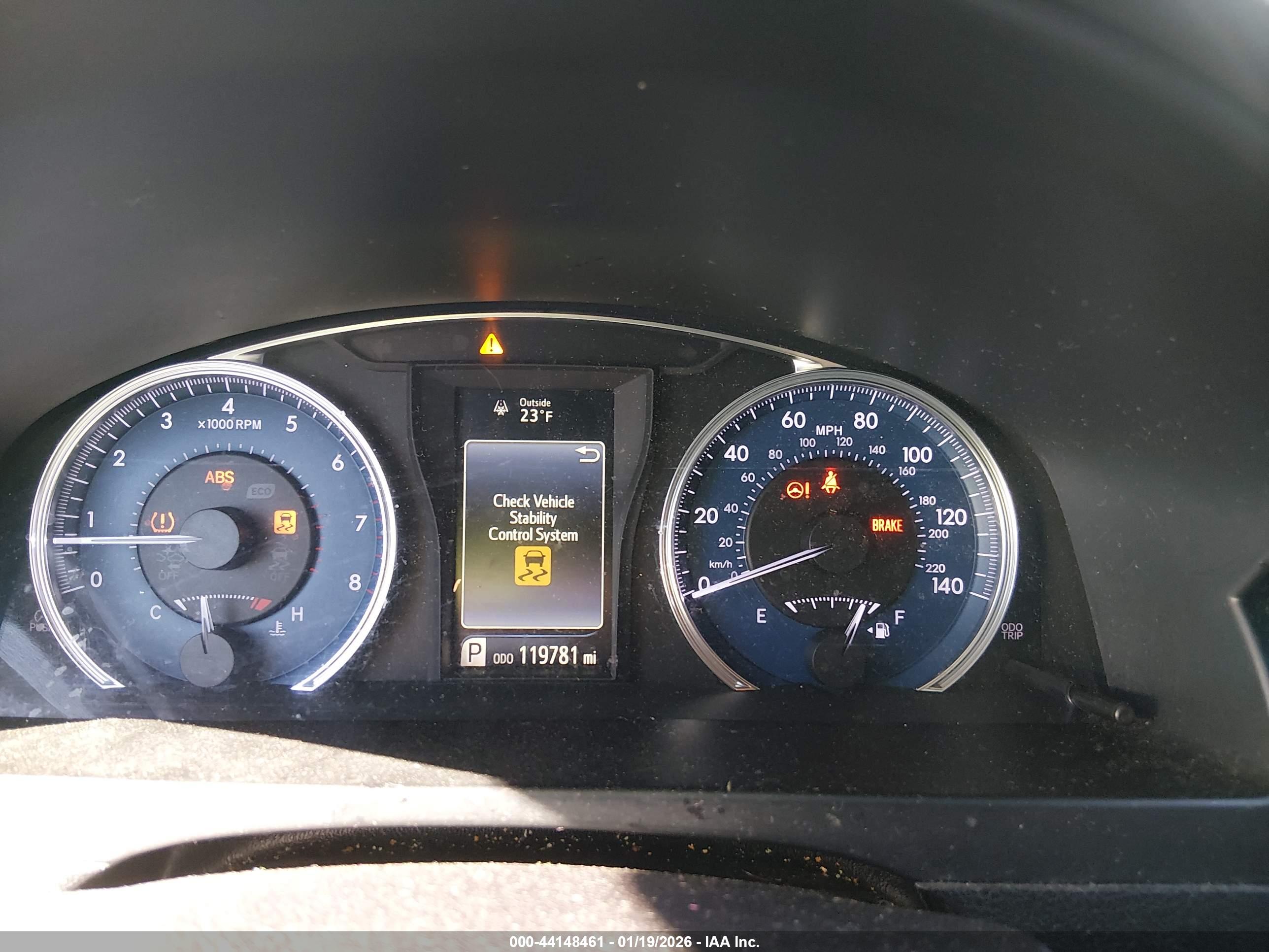 TOYOTA CAMRY image 7