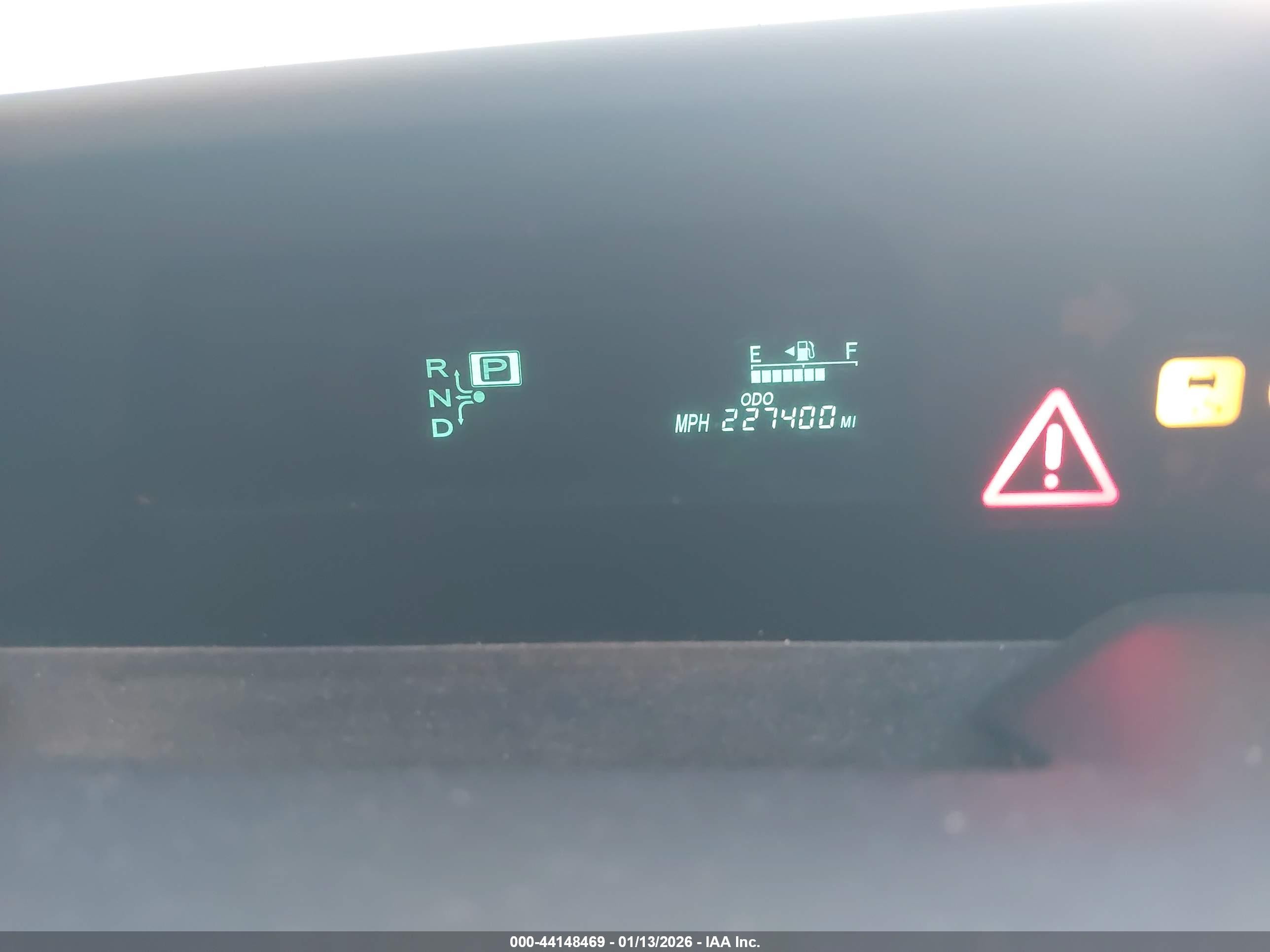 TOYOTA PRIUS image 7