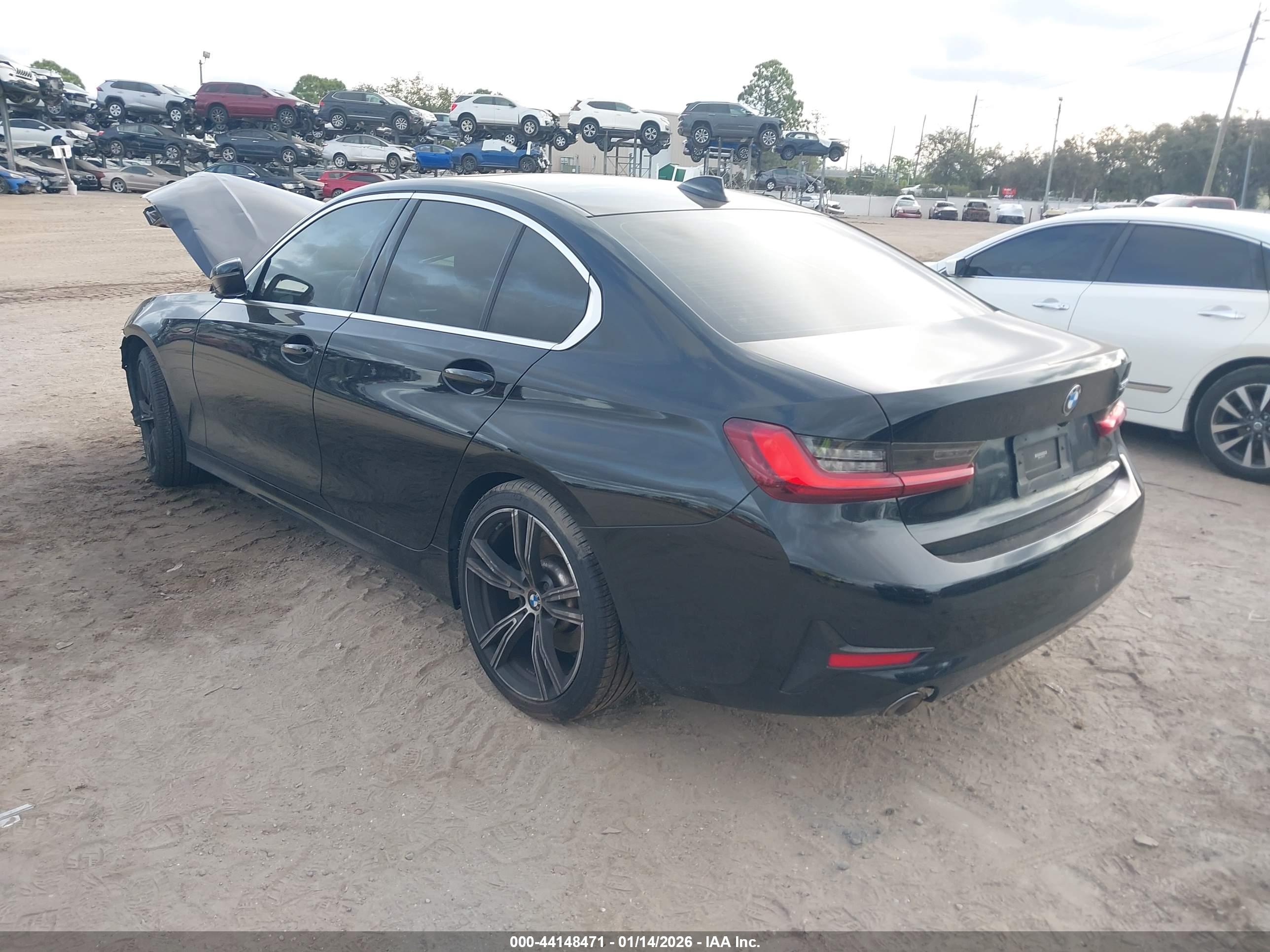 BMW 330I image 3
