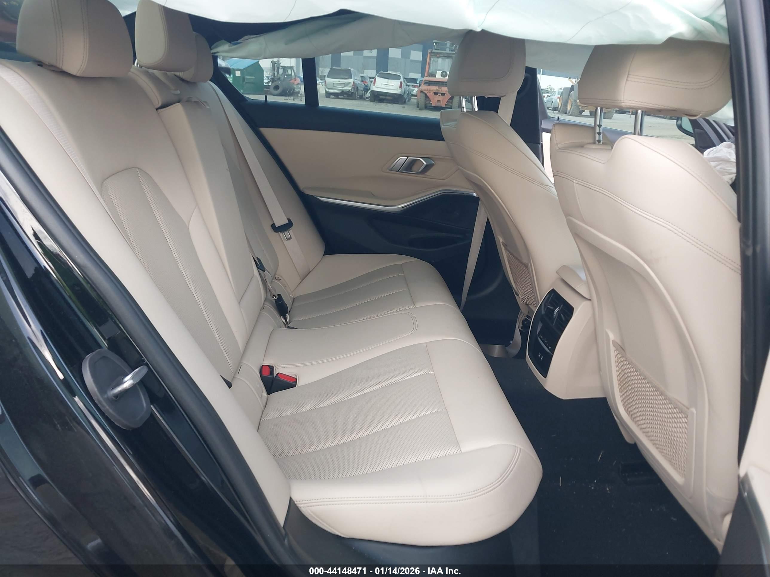 BMW 330I image 8