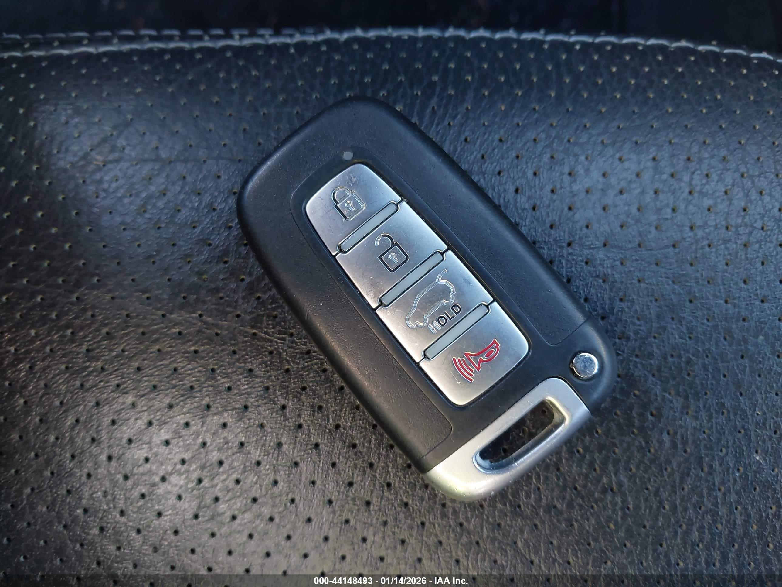 KIA SORENTO image 11