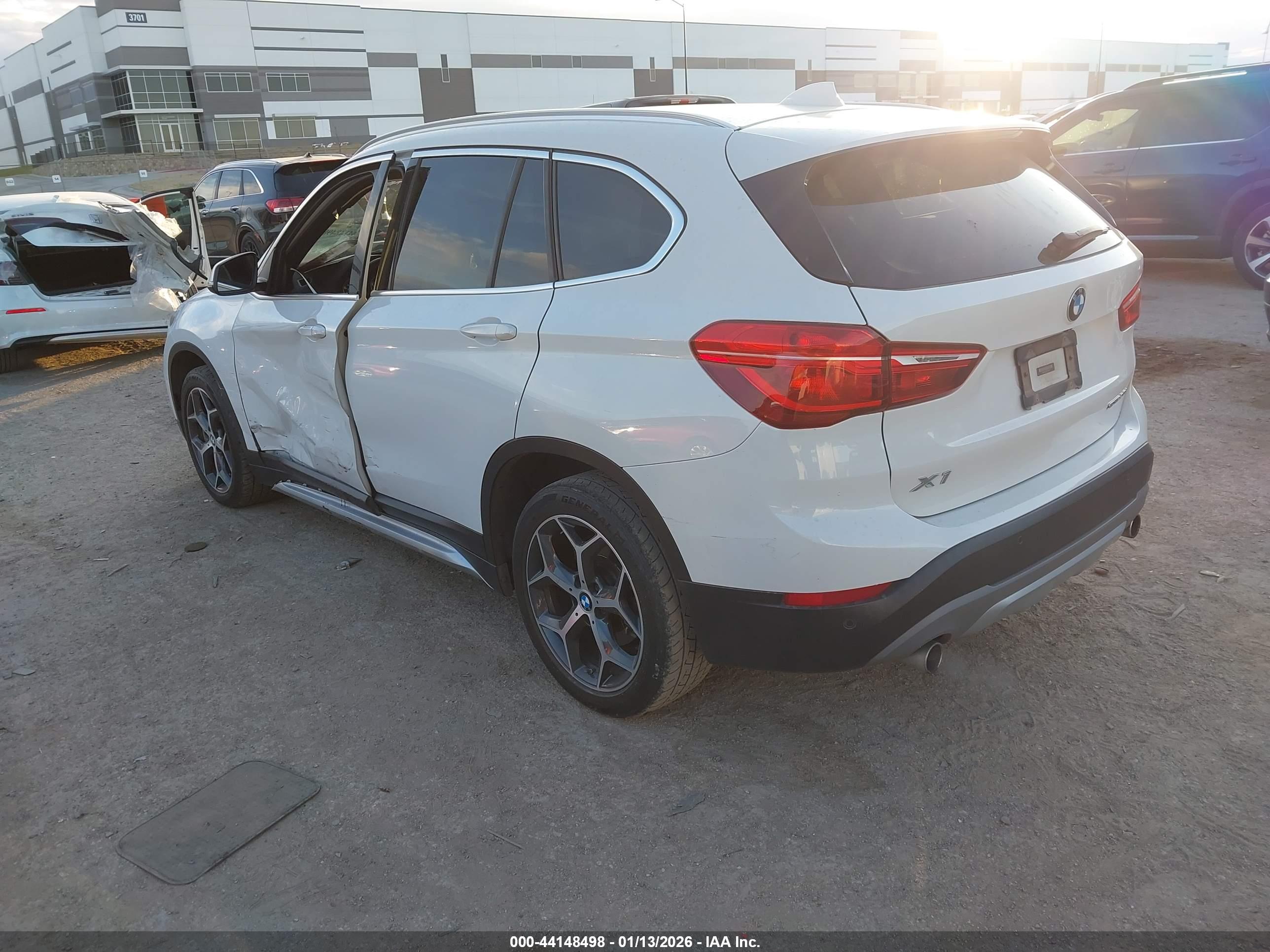 BMW X1 image 3