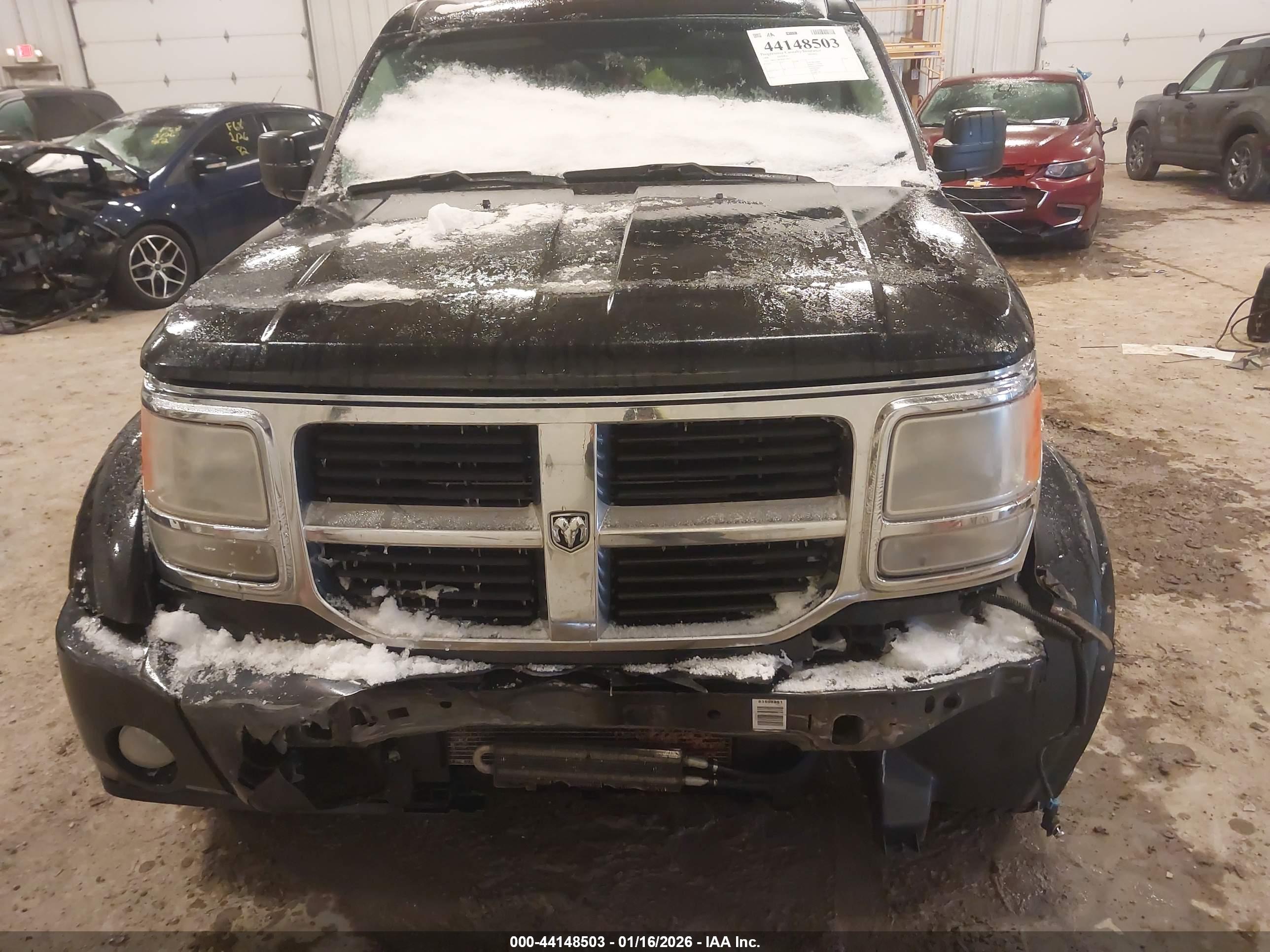DODGE NITRO image 6