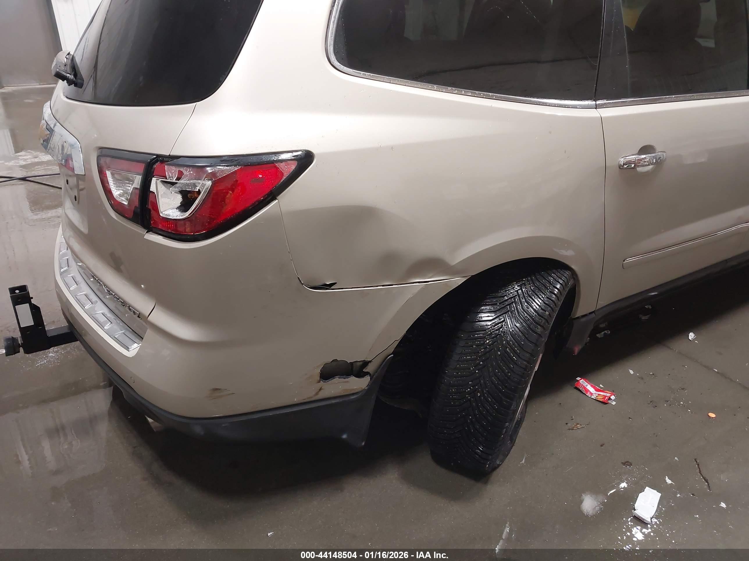 CHEVROLET TRAVERSE image 6