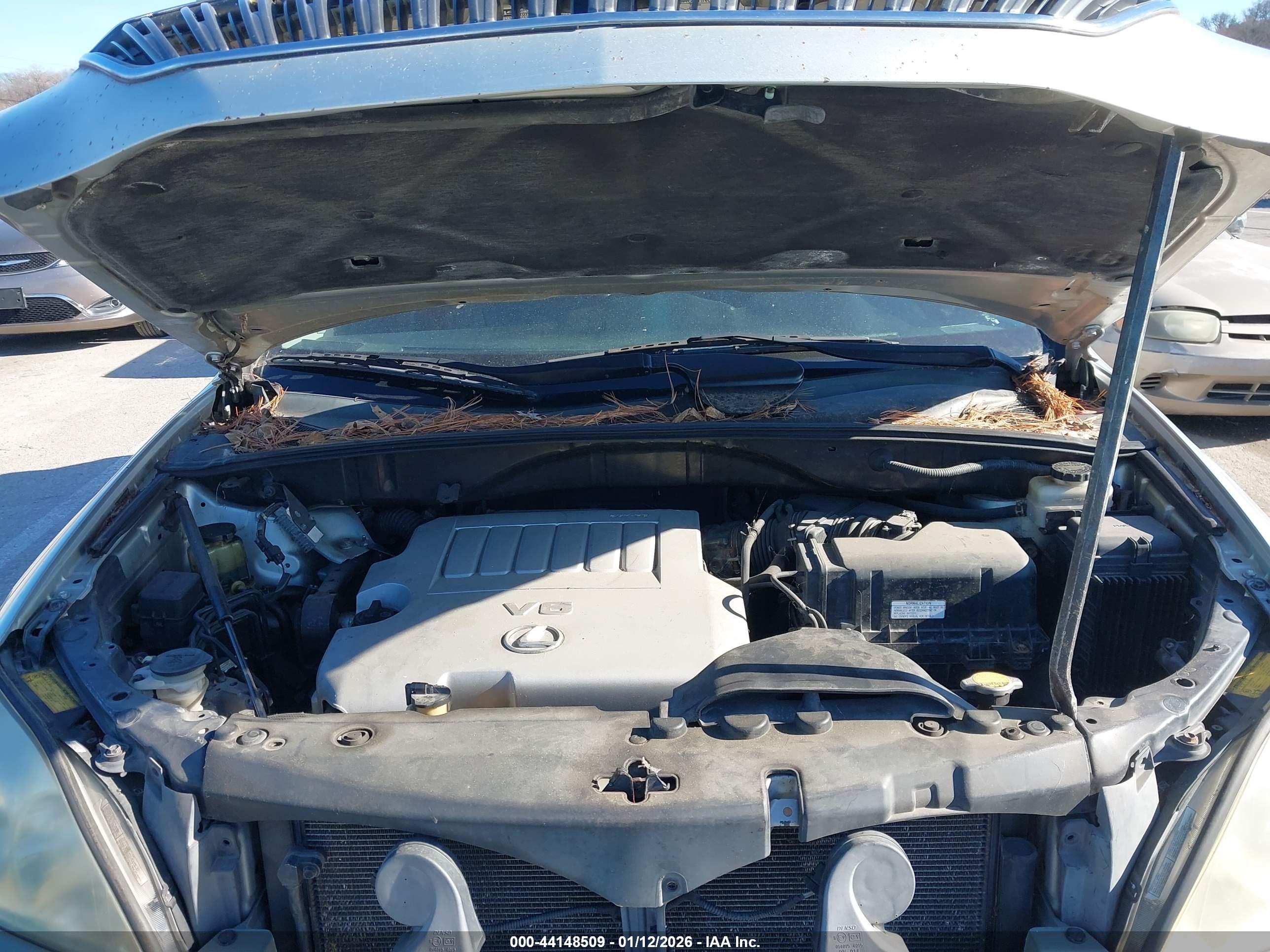 LEXUS RX image 10