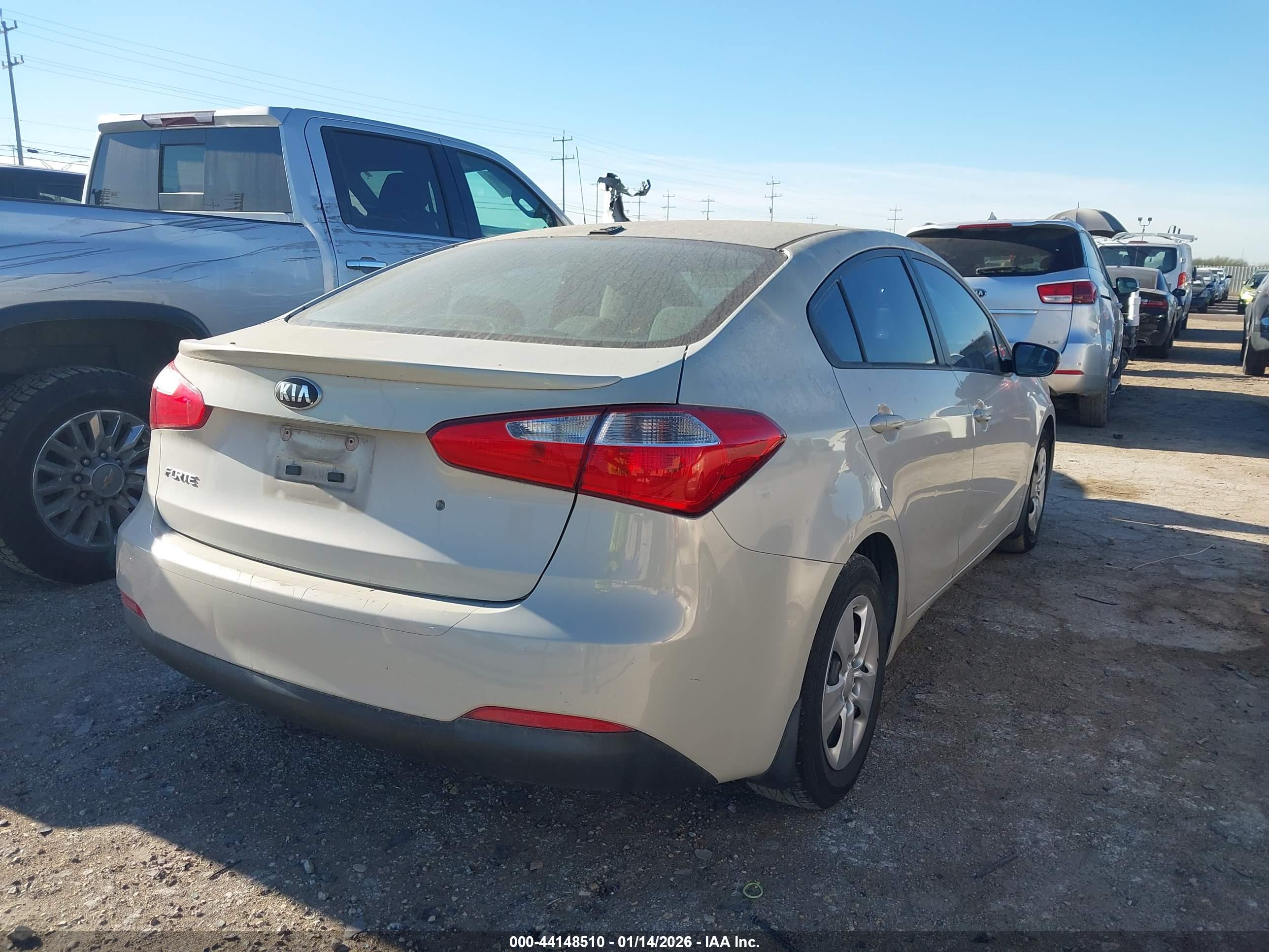 KIA FORTE image 4