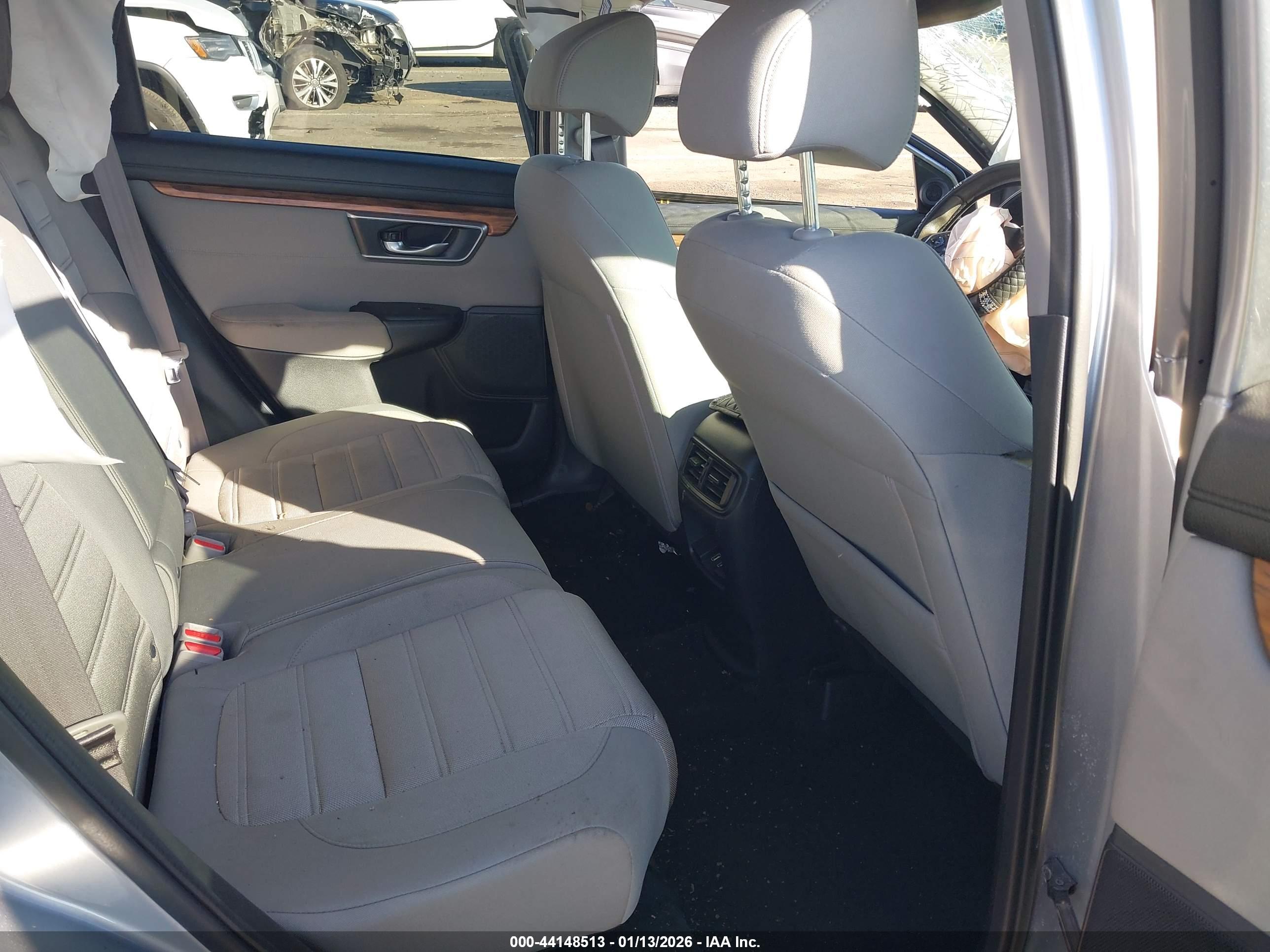 HONDA CR-V image 8