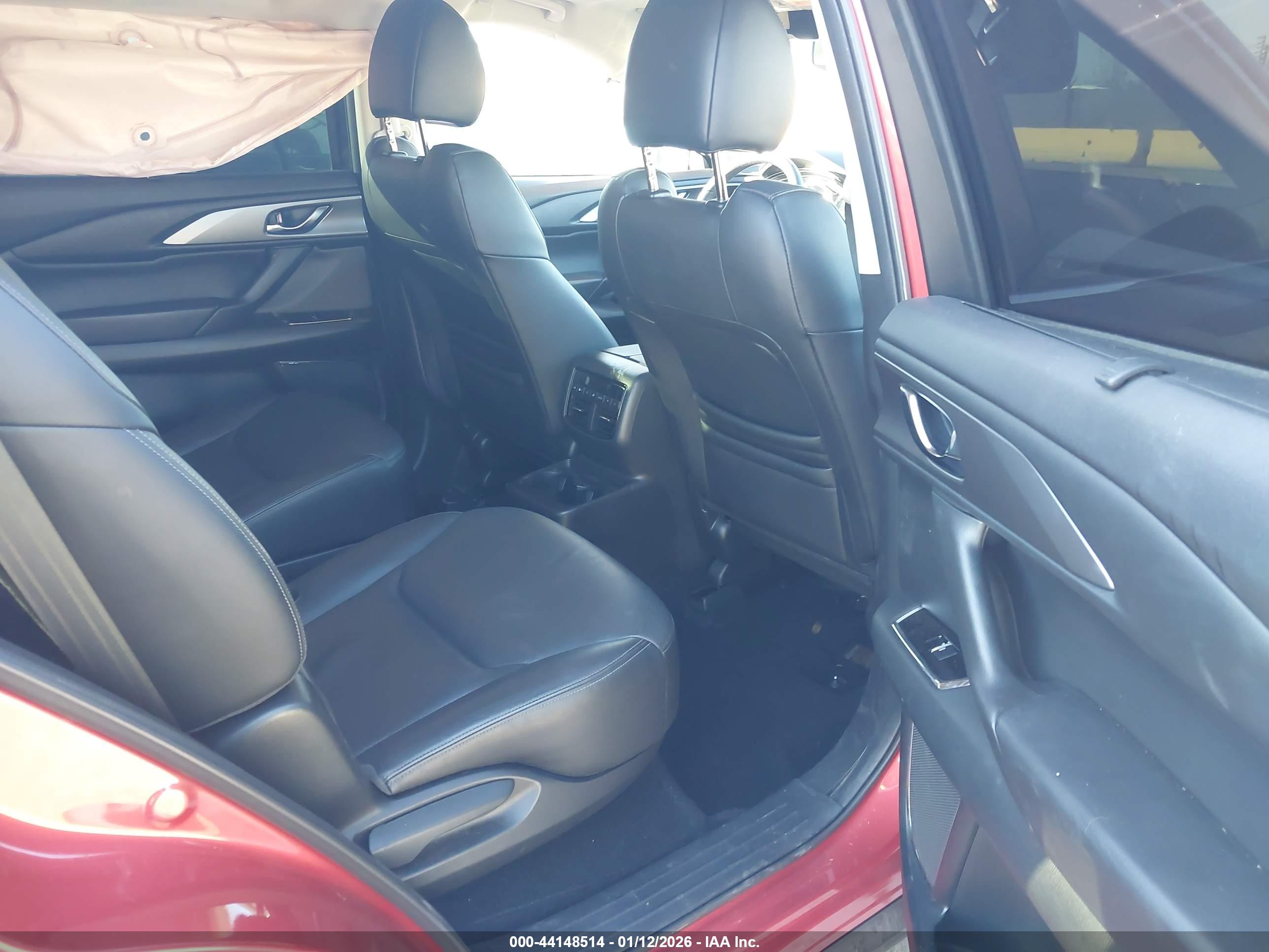 MAZDA CX-9 image 8