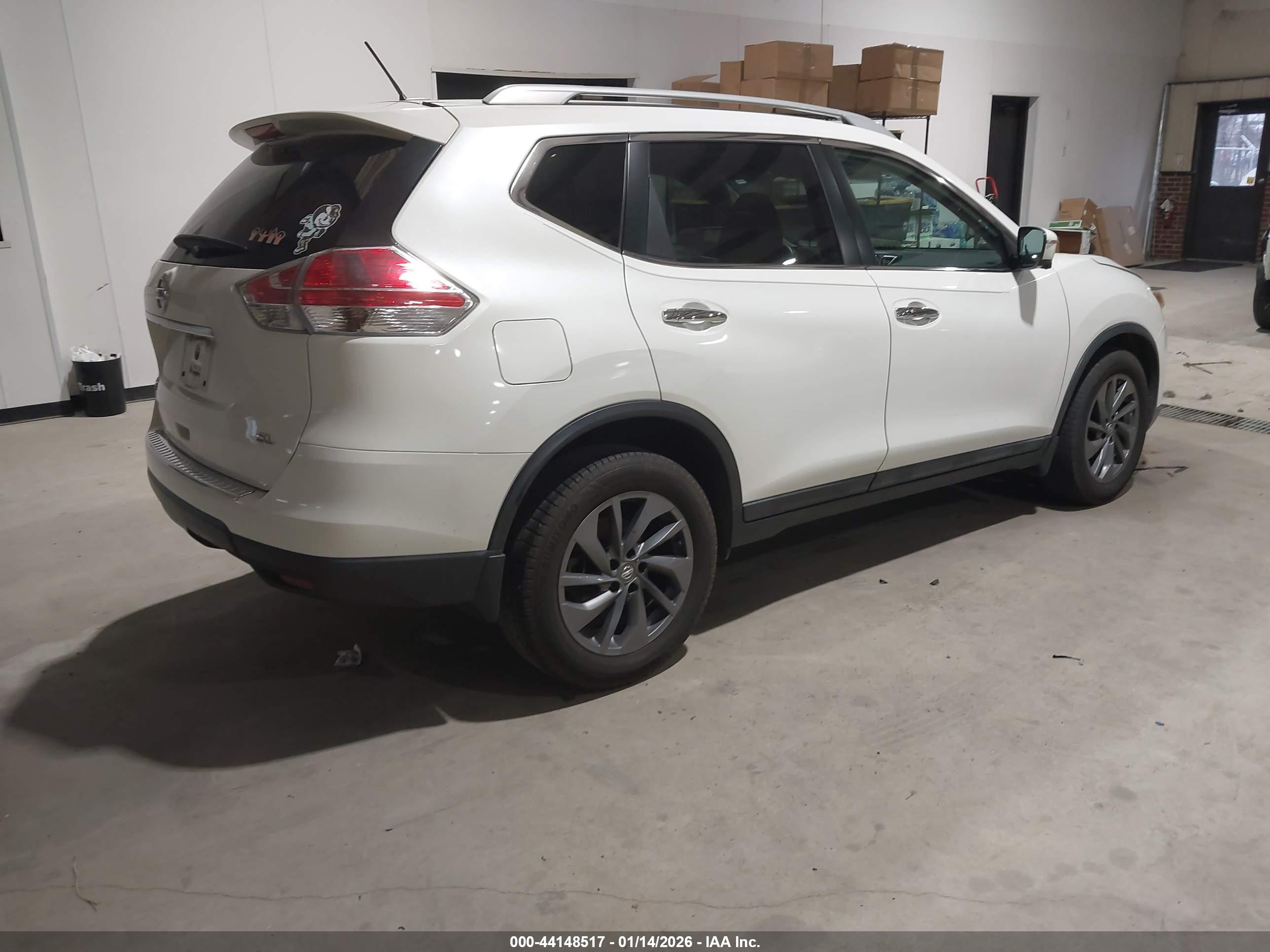 NISSAN ROGUE image 4