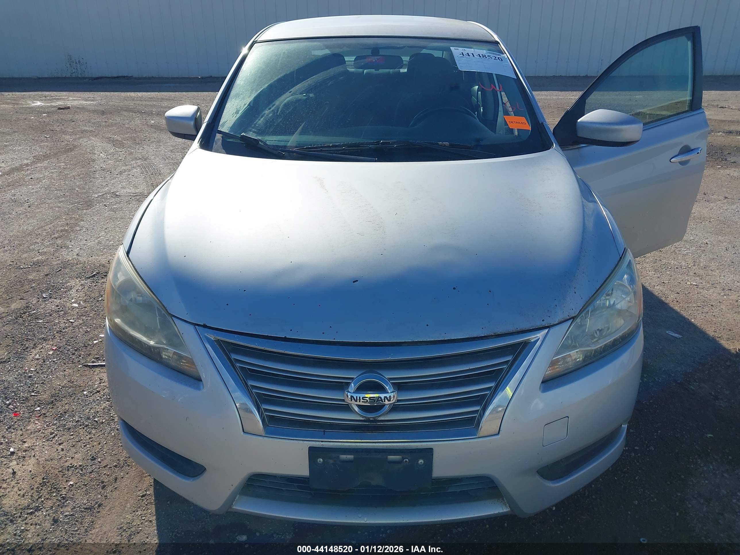 NISSAN SENTRA image 6