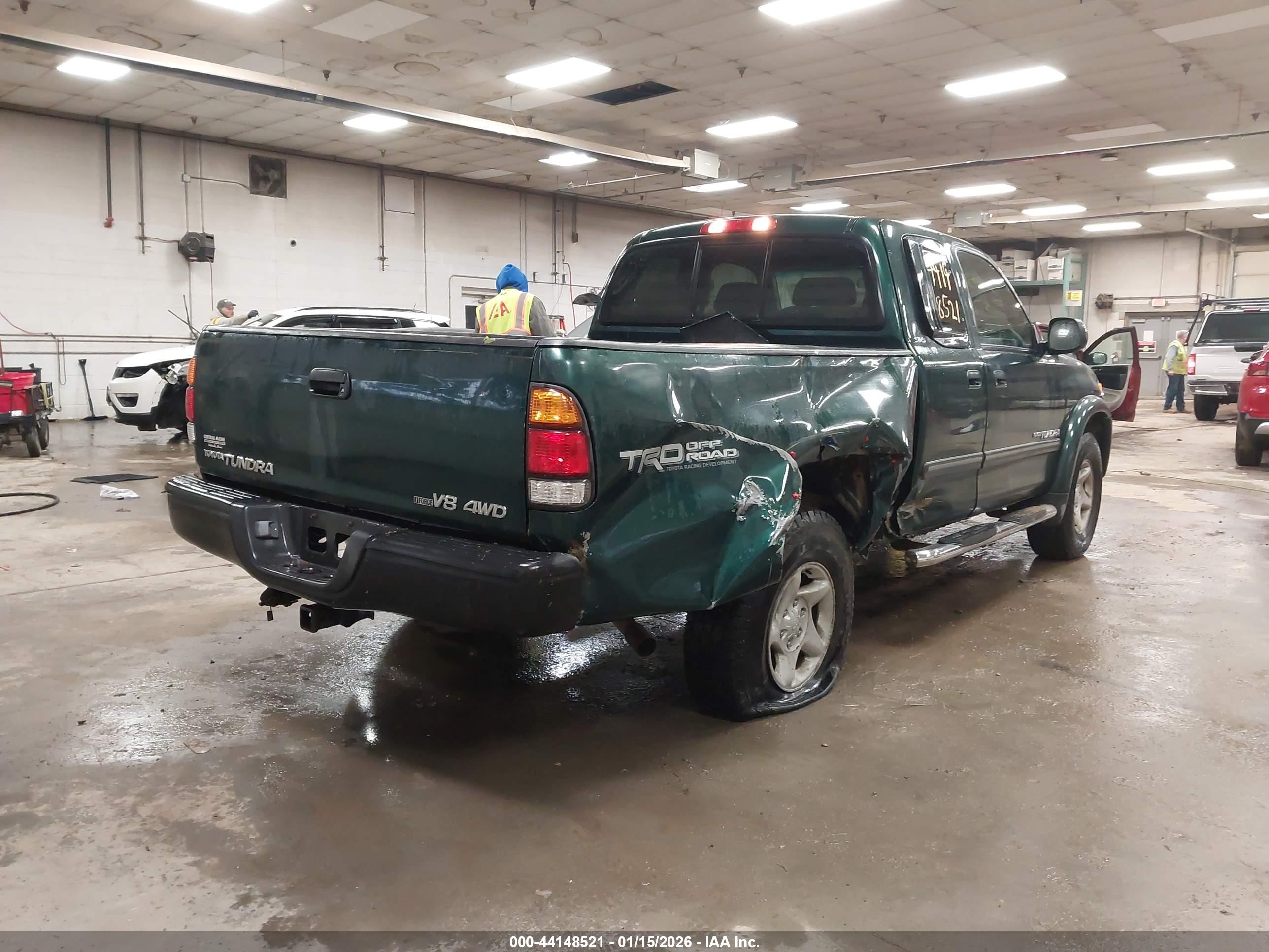 TOYOTA TUNDRA image 4