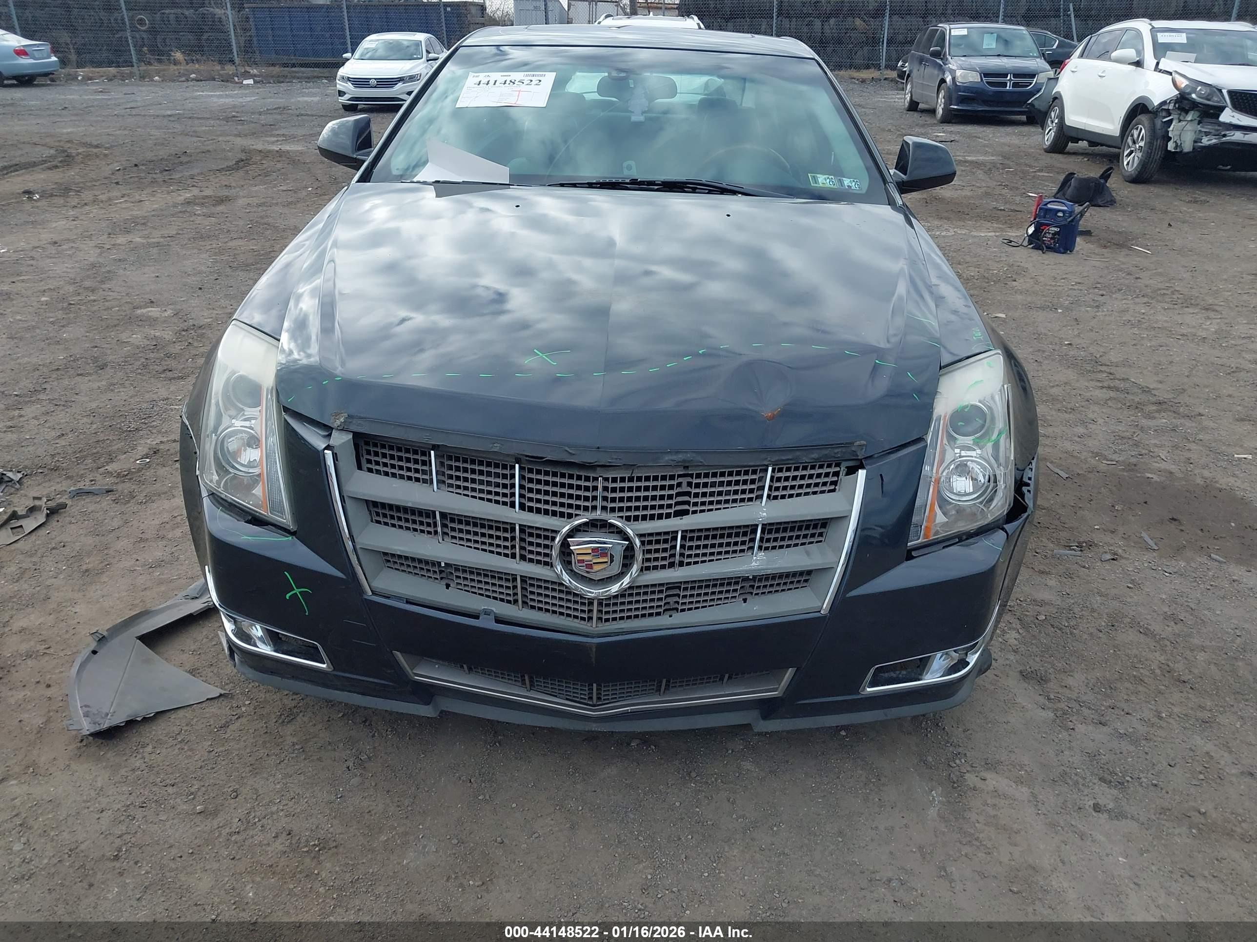 CADILLAC CTS image 6