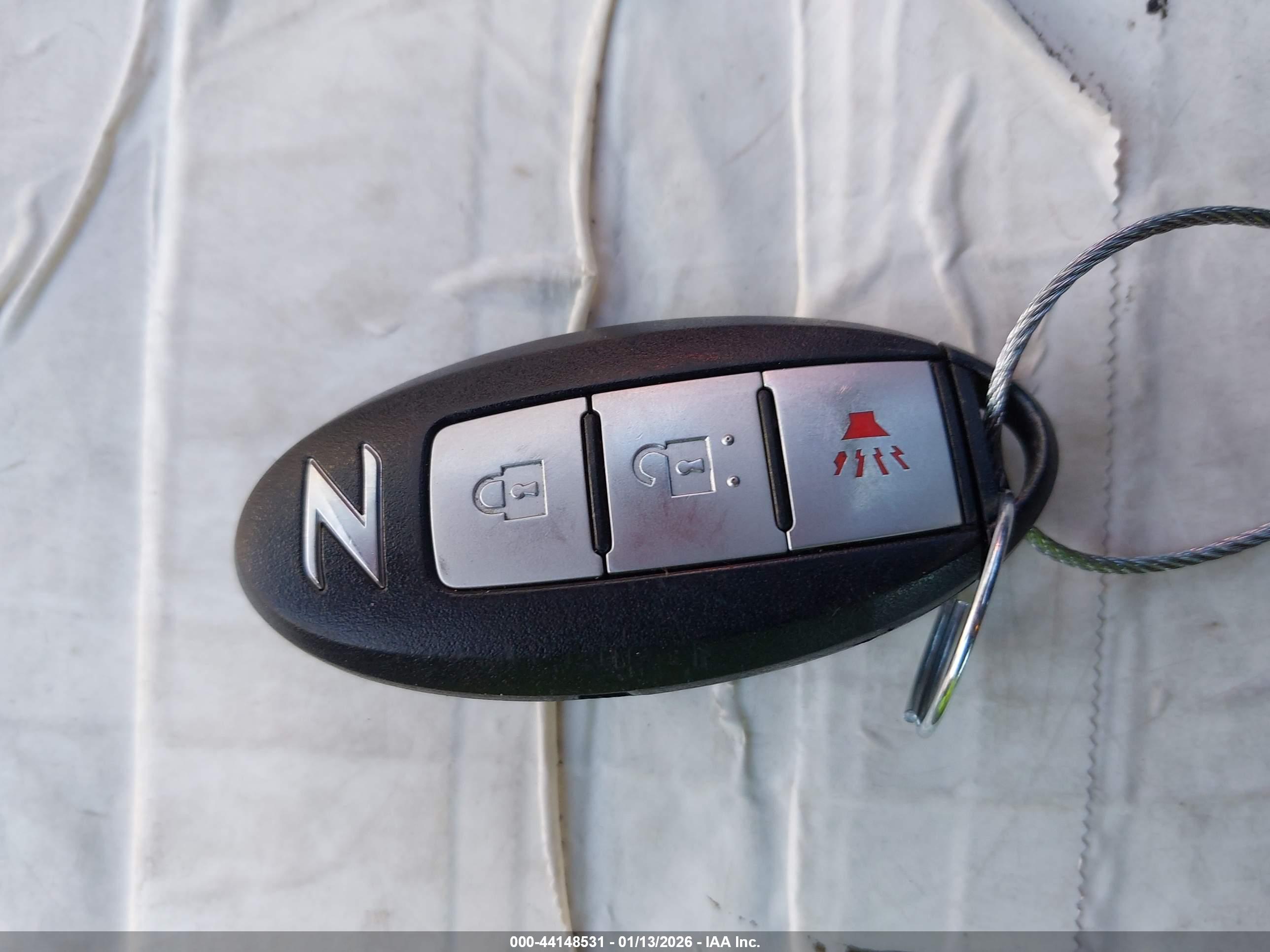 NISSAN 370Z image 11