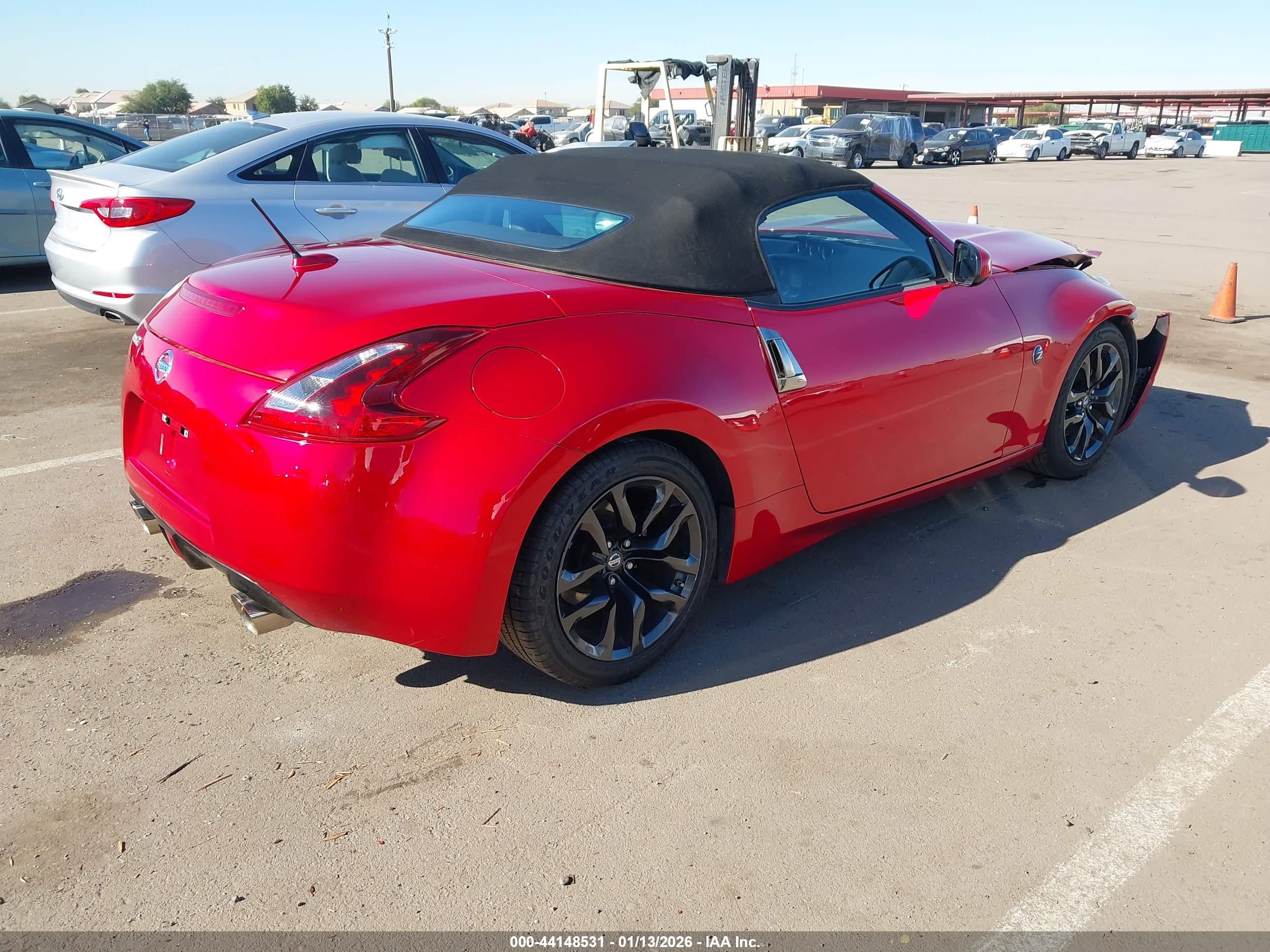 NISSAN 370Z image 4